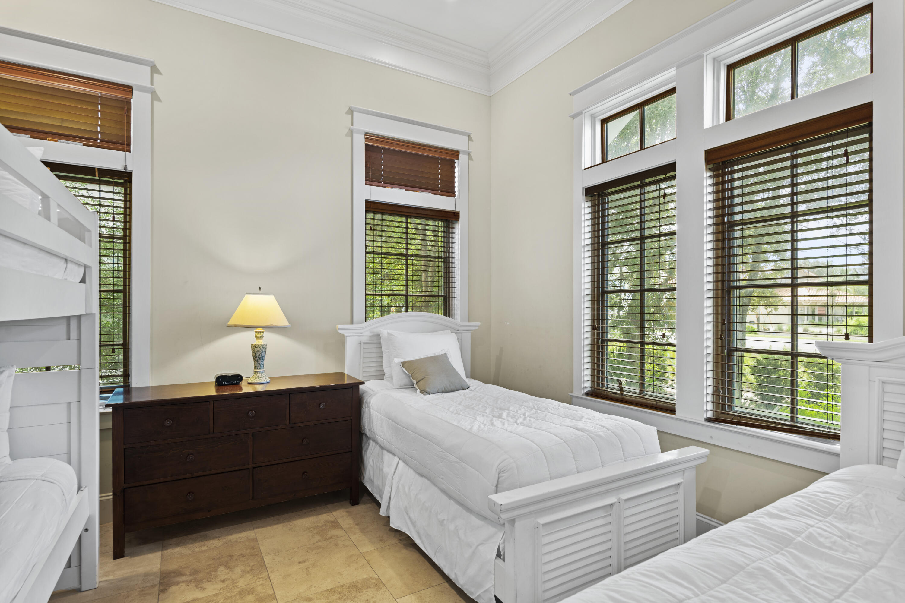 SEANEST VILLAGE - Residential