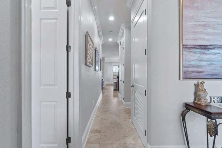 VILLA LAGO - Residential Lease
