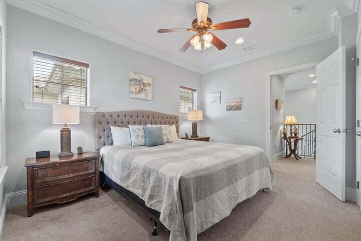 VILLA LAGO - Residential Lease