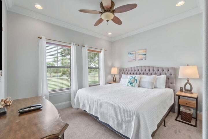 VILLA LAGO - Residential Lease