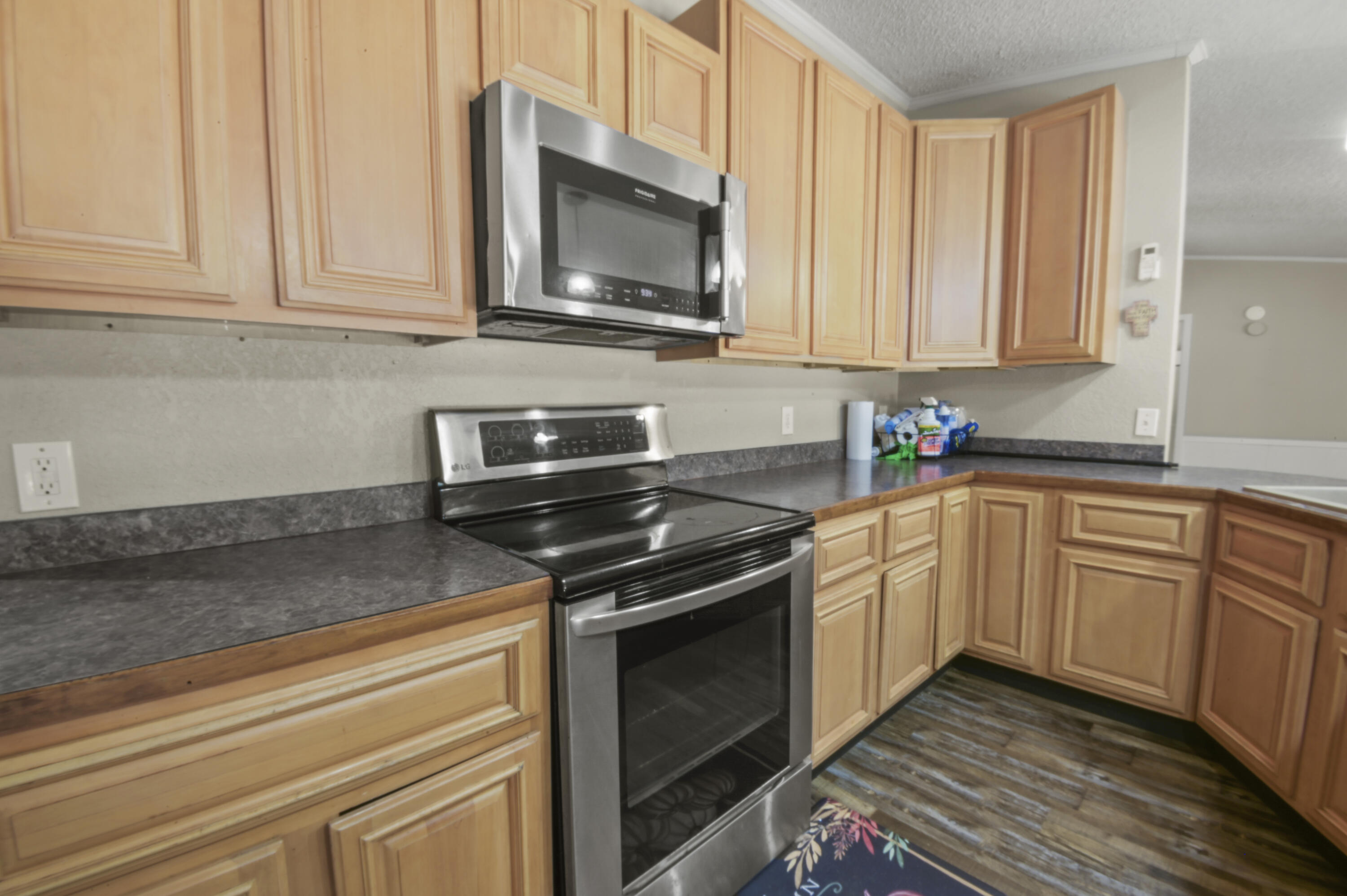 NONESUCH WAY - Residential