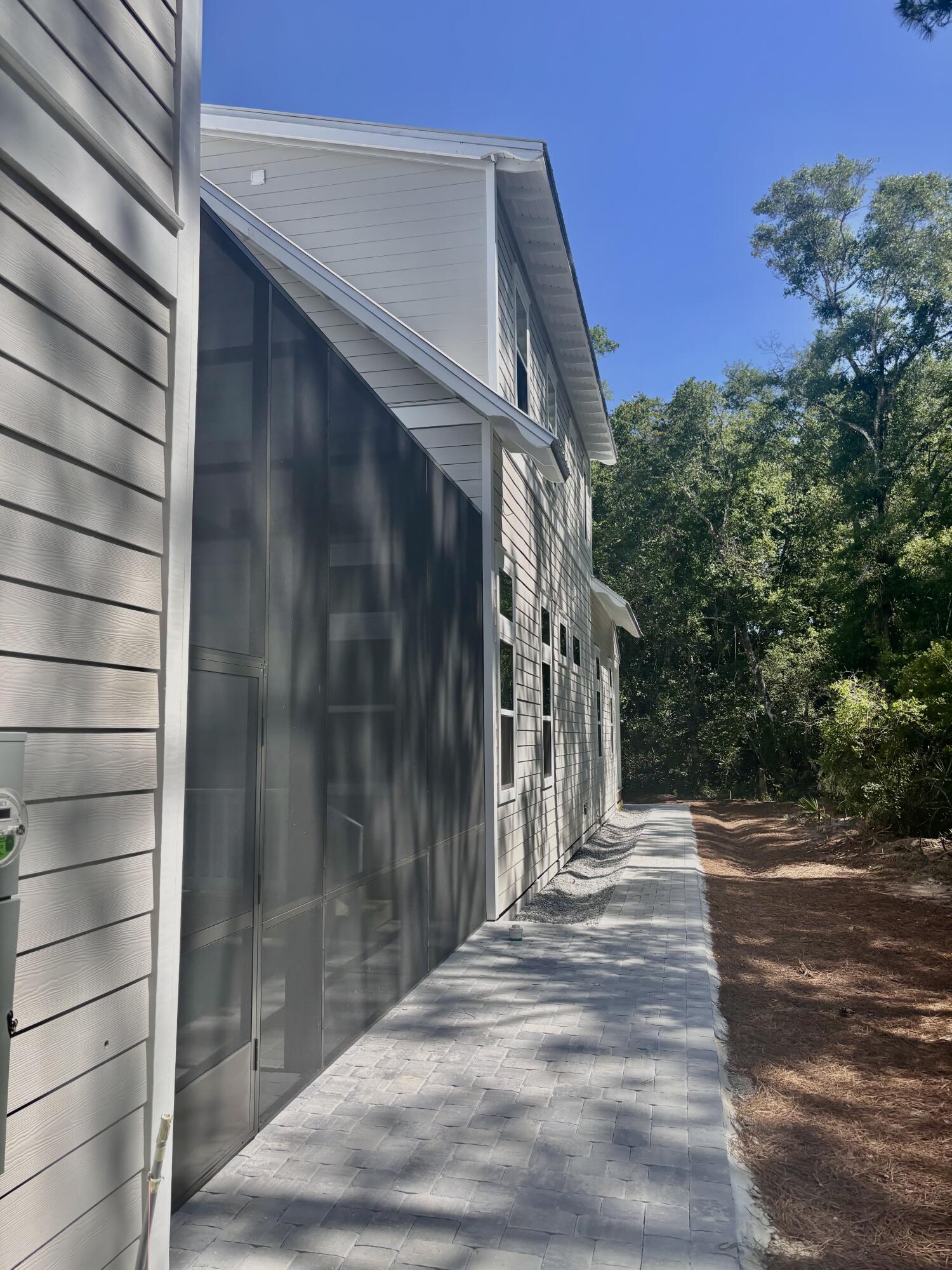 MAGNOLIA BEACH - Residential