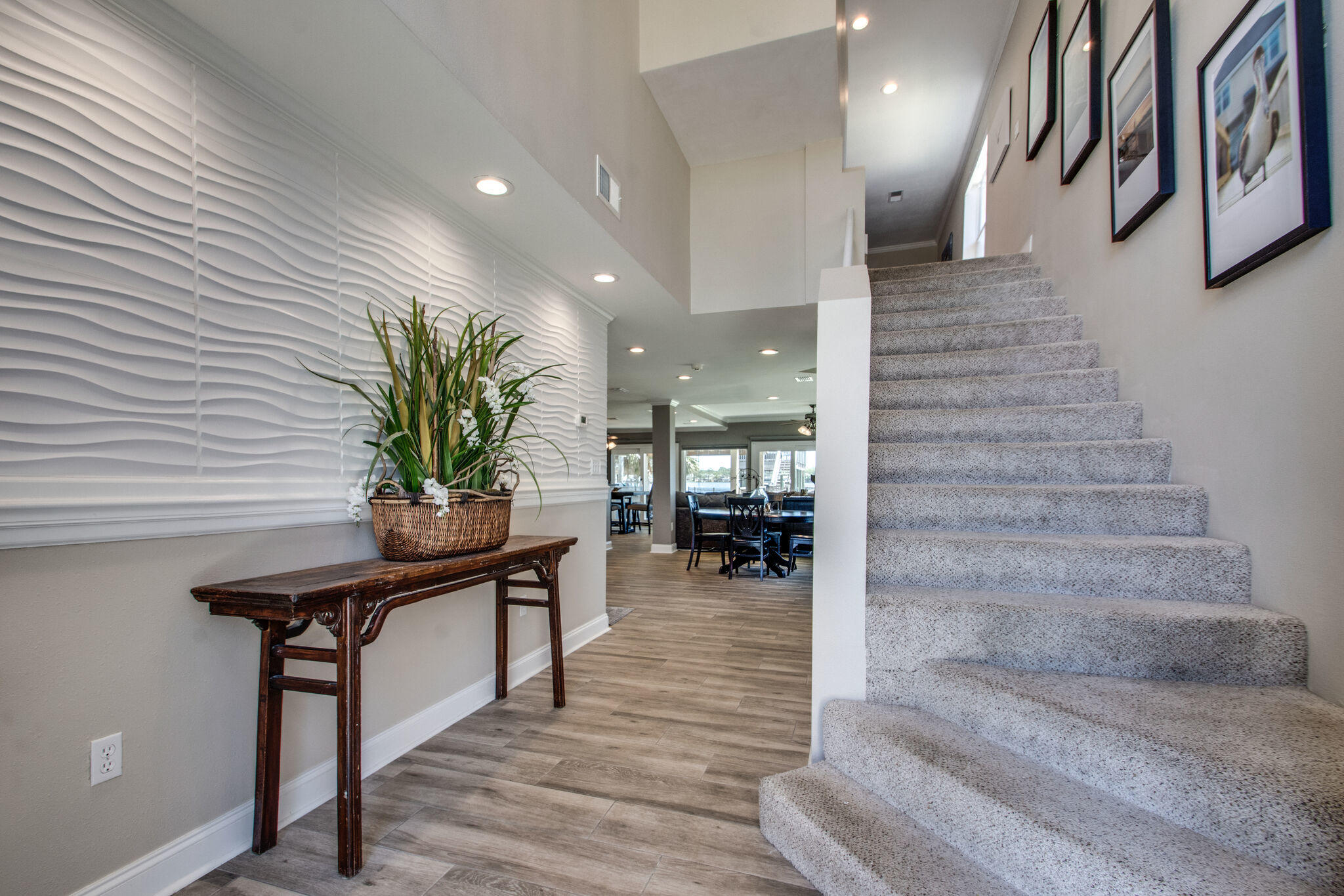 LIGHTHOUSE POINTE - Residential