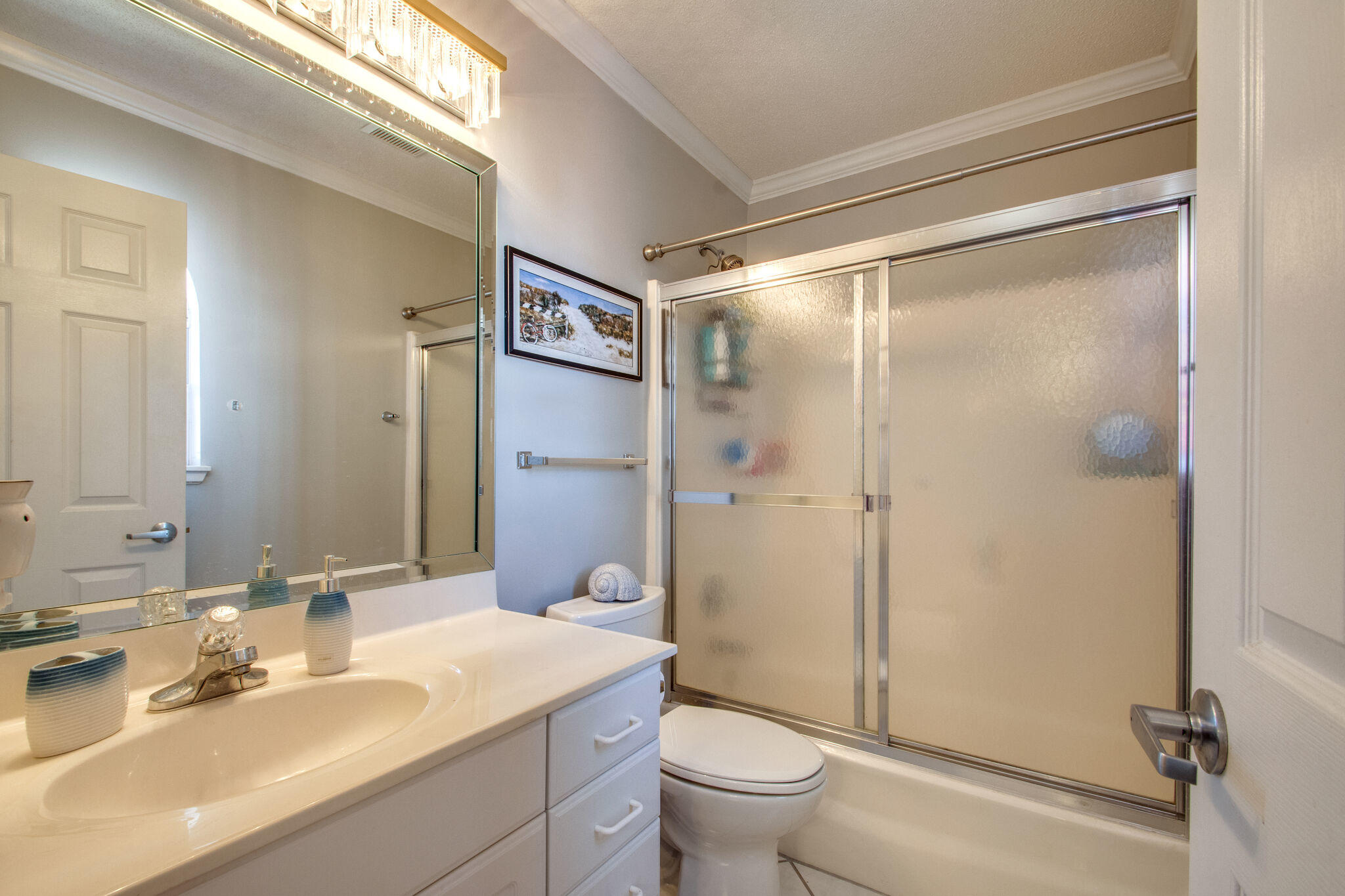 LIGHTHOUSE POINTE - Residential