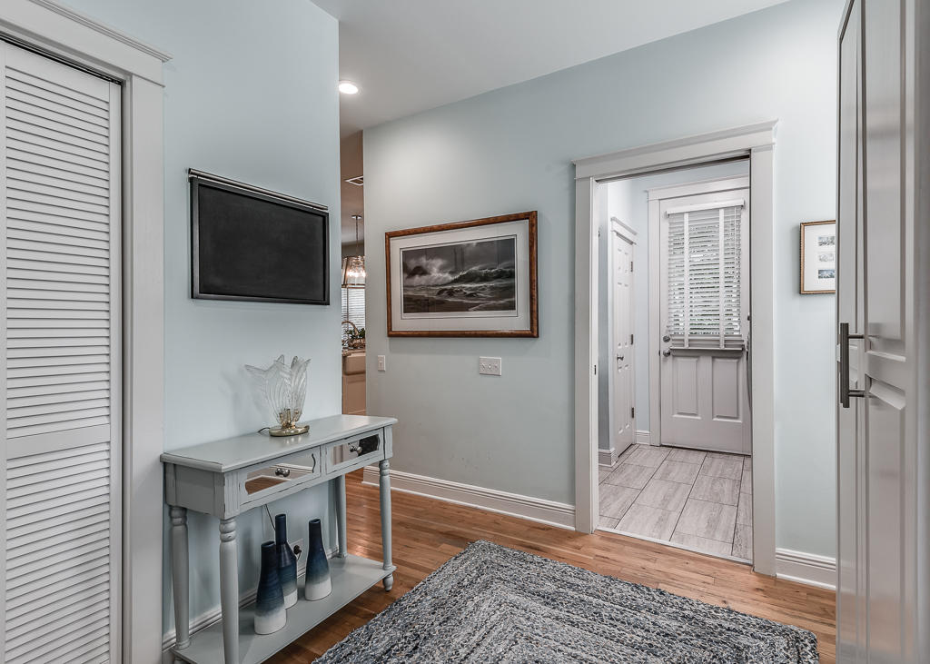 GROVE BY THE SEA - Residential