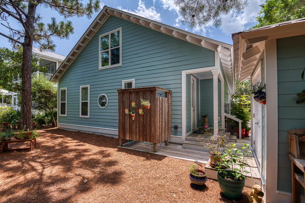 GROVE BY THE SEA - Residential