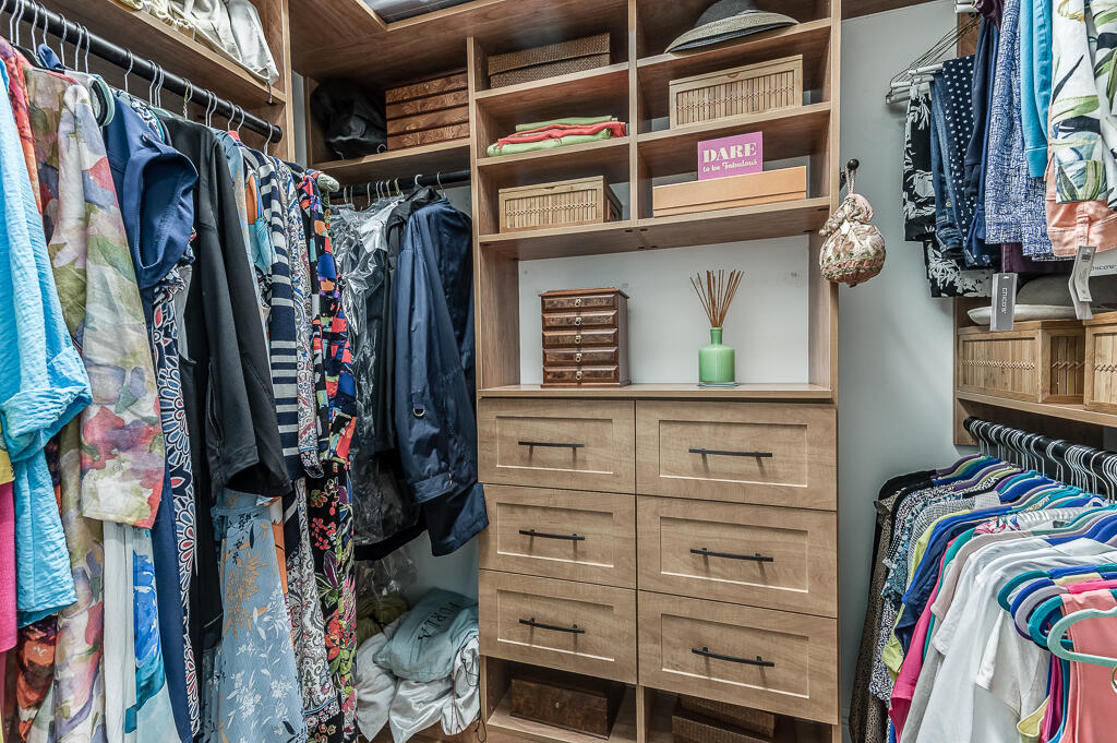 GROVE BY THE SEA - Residential