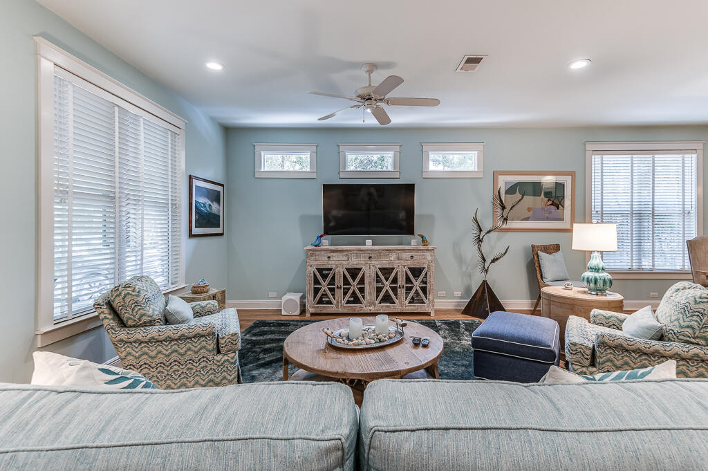 GROVE BY THE SEA - Residential