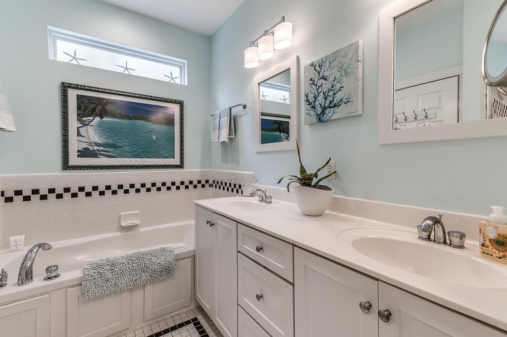 GROVE BY THE SEA - Residential