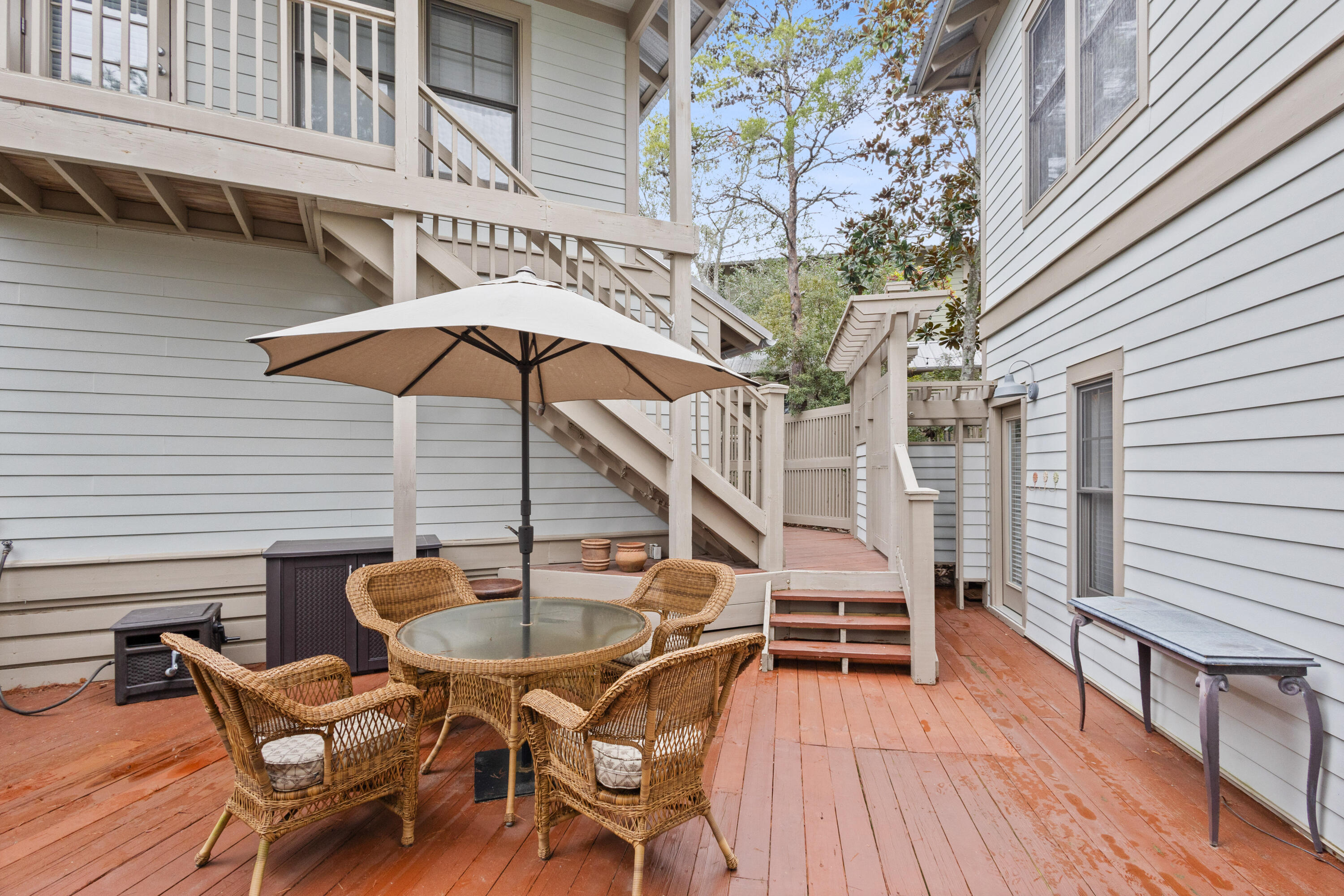 SUMMER RIDGE - Residential