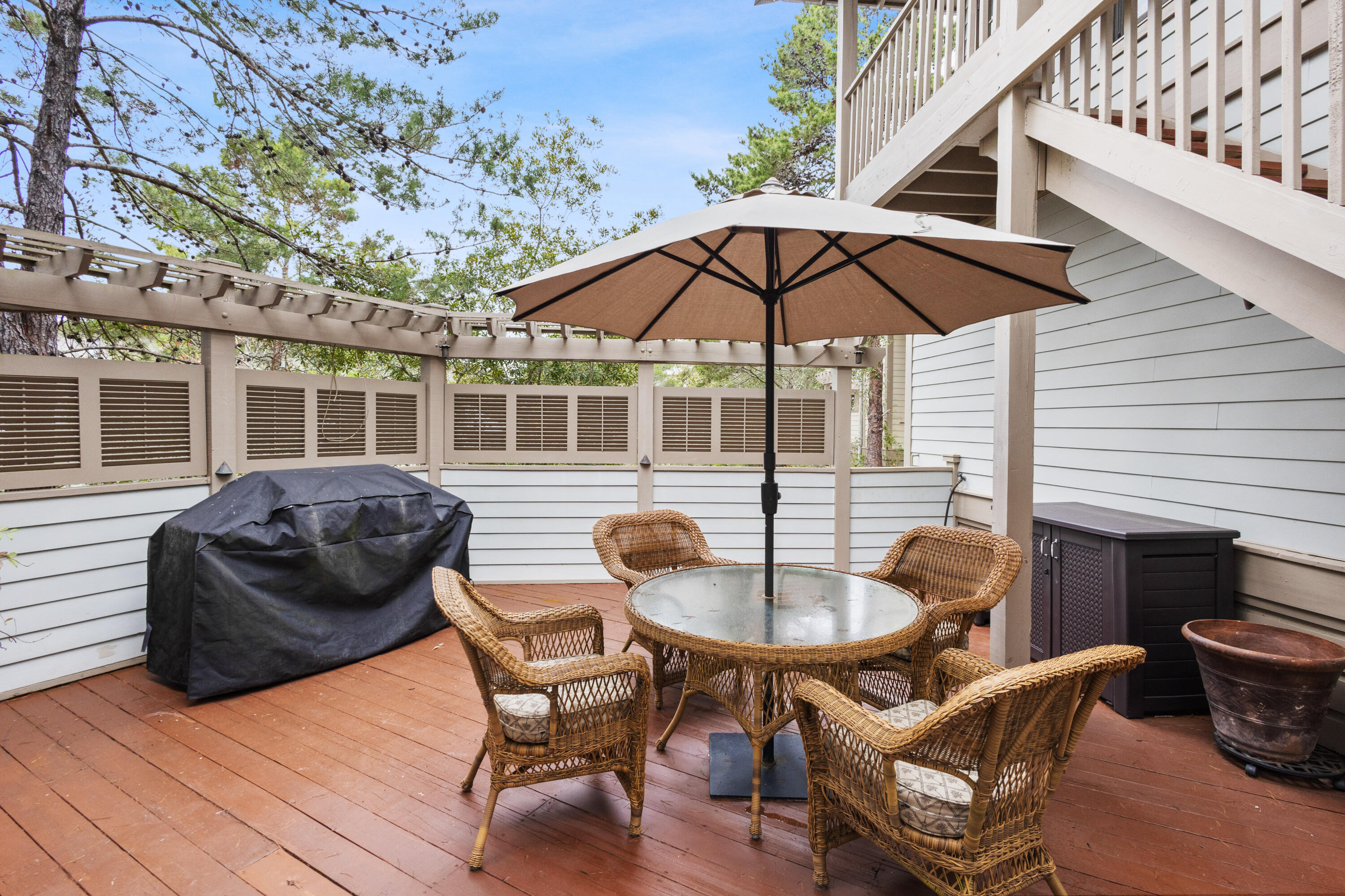 SUMMER RIDGE - Residential