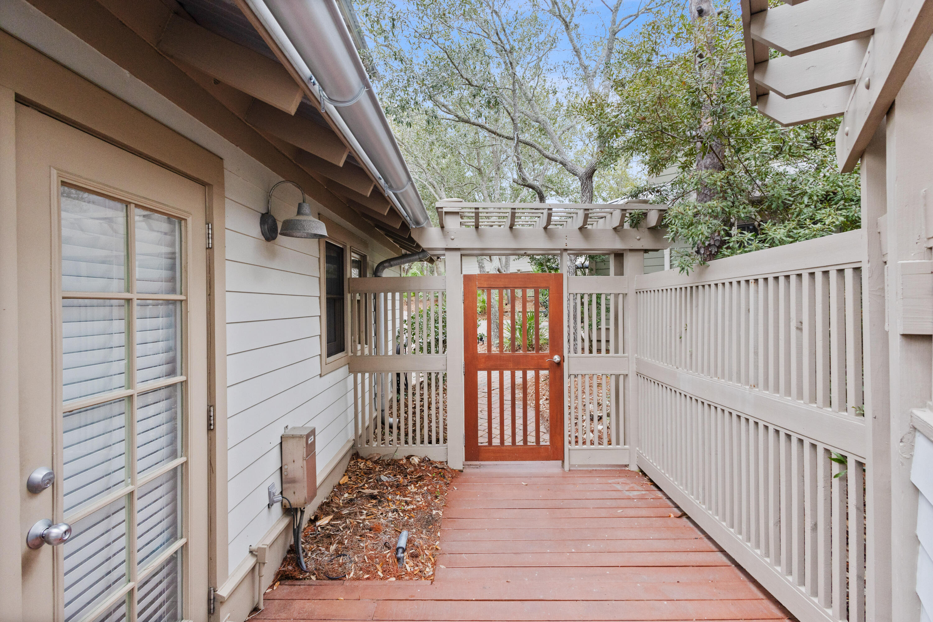 SUMMER RIDGE - Residential
