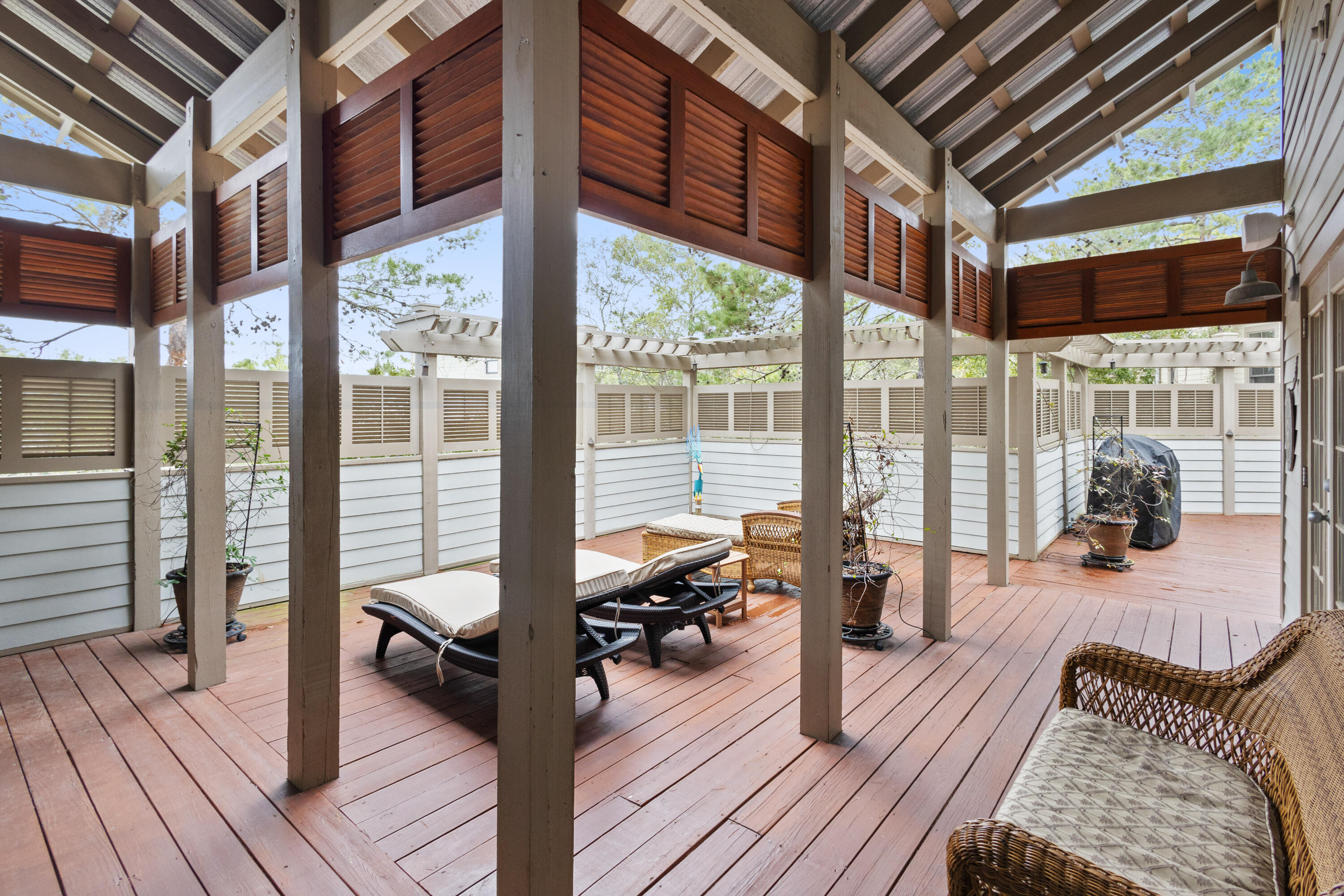SUMMER RIDGE - Residential