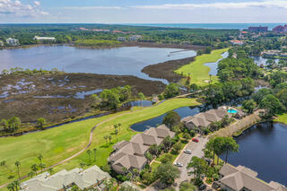 HARBOUR POINT CONDO - Residential