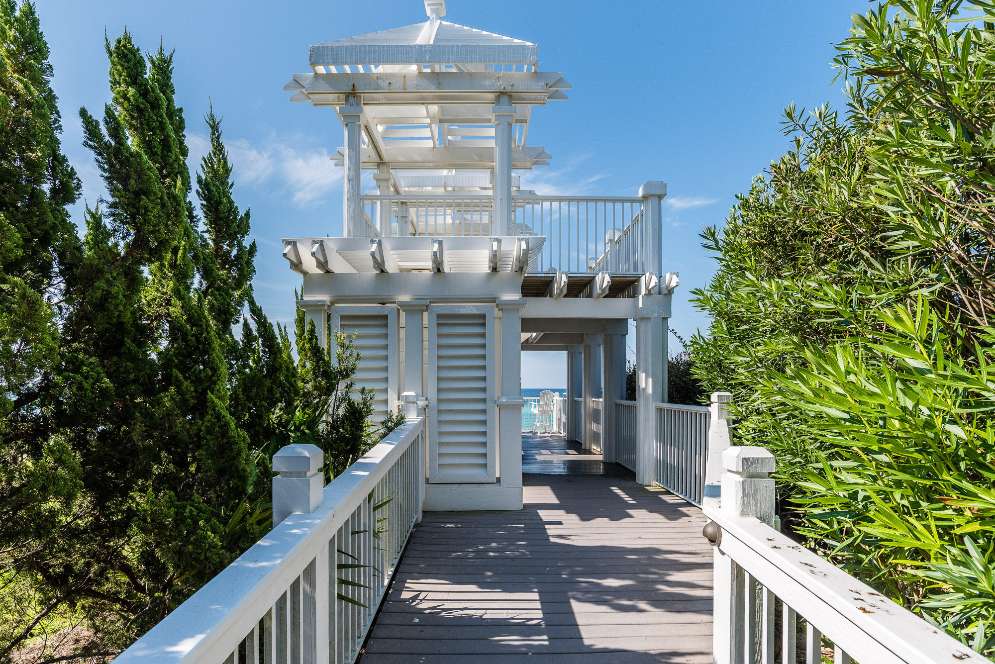 VILLAGE OF WHITE CLIFFS THE - Residential