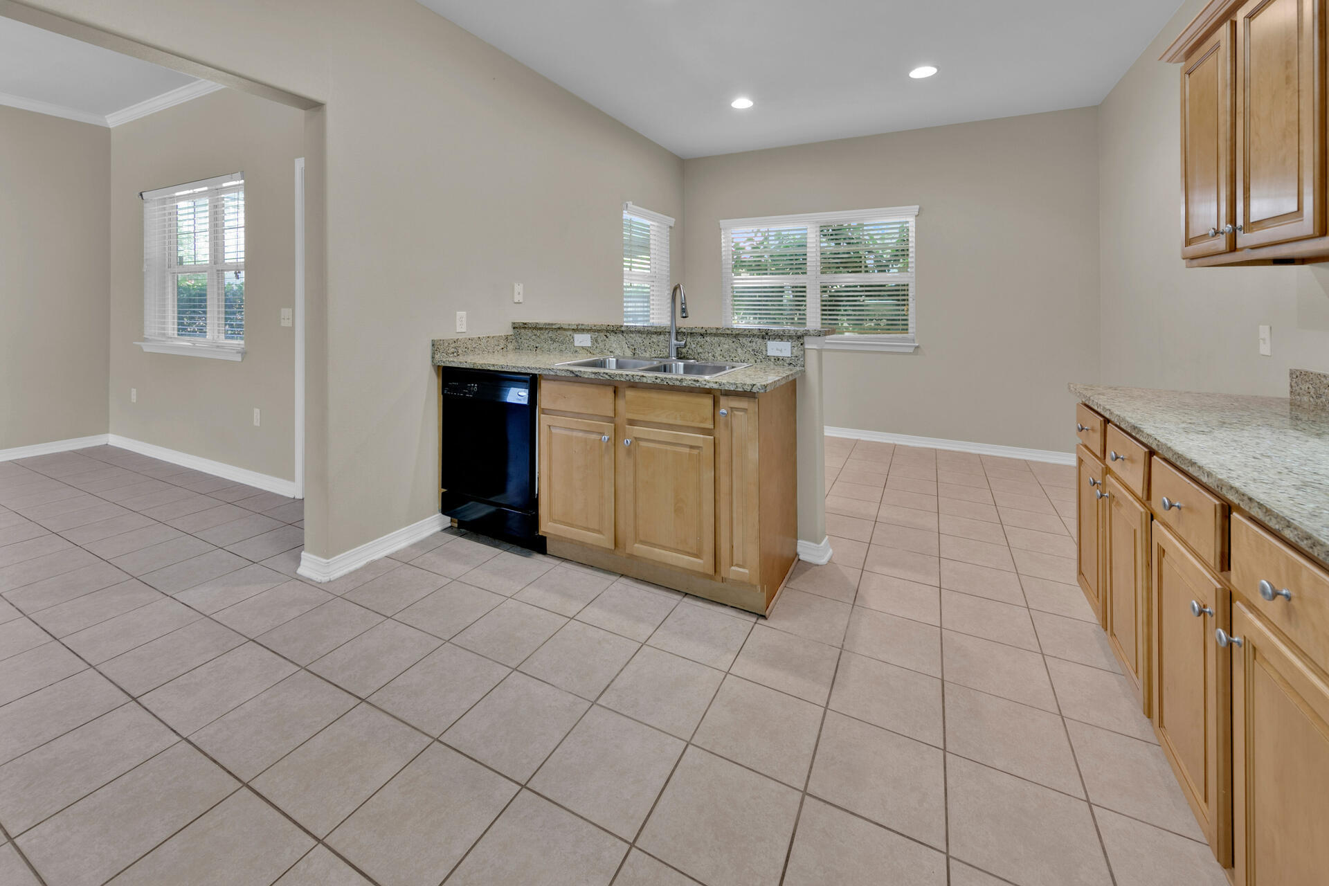 PLANTATION AT SANTA ROSA - Residential