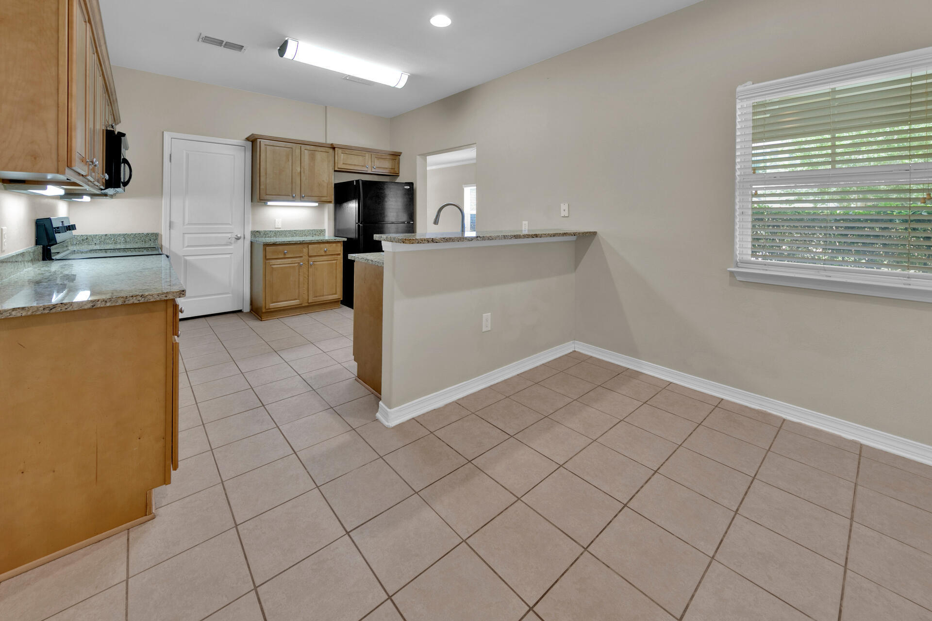 PLANTATION AT SANTA ROSA - Residential