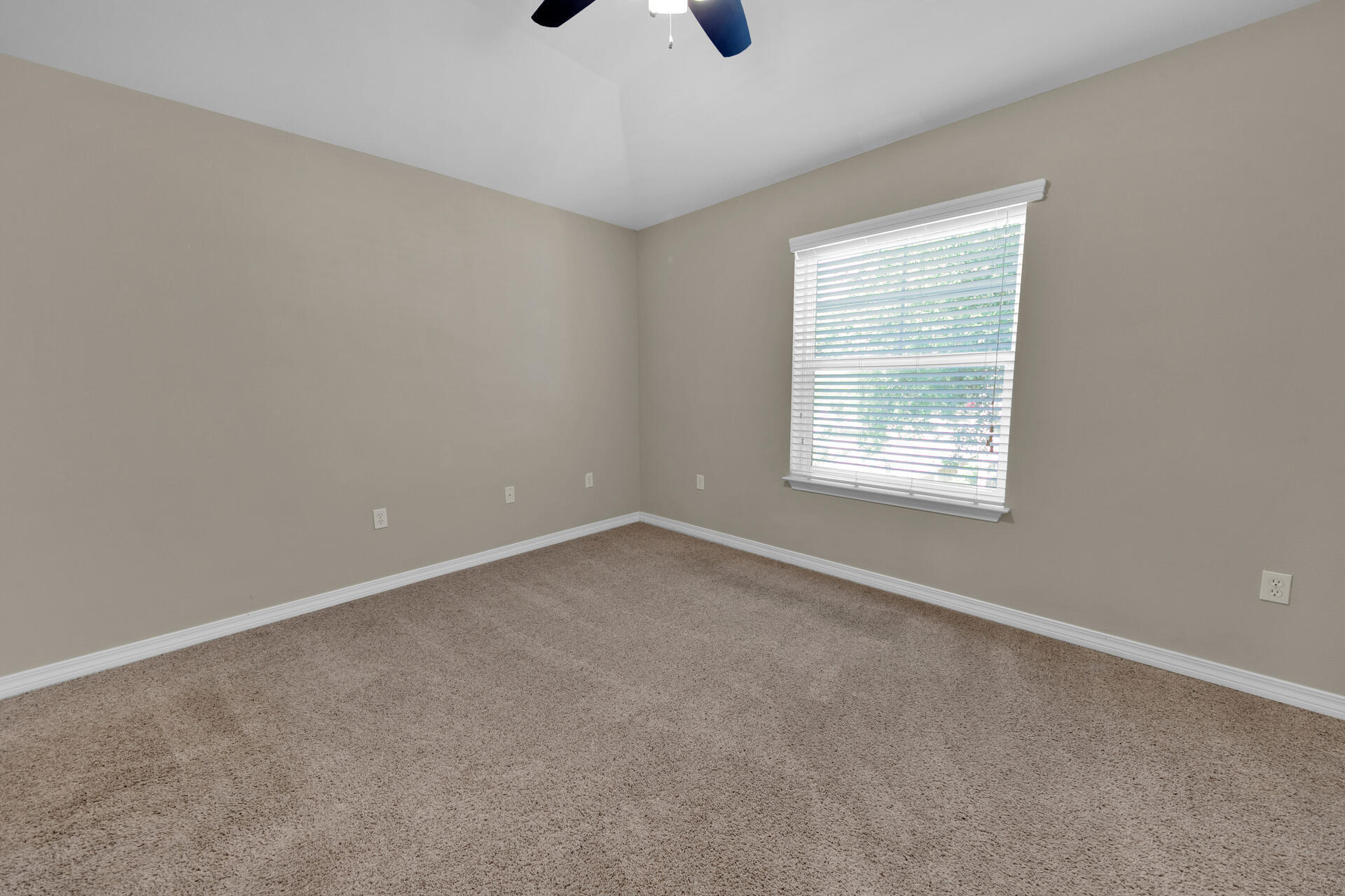 PLANTATION AT SANTA ROSA - Residential