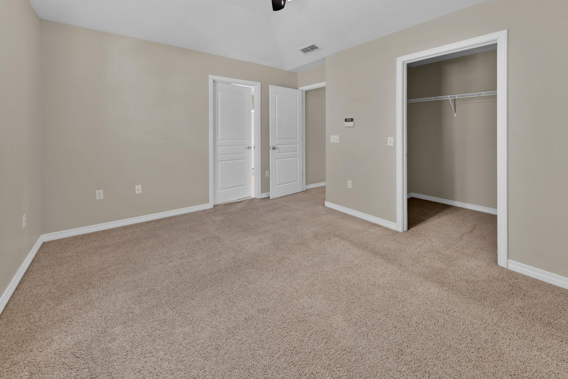 PLANTATION AT SANTA ROSA - Residential