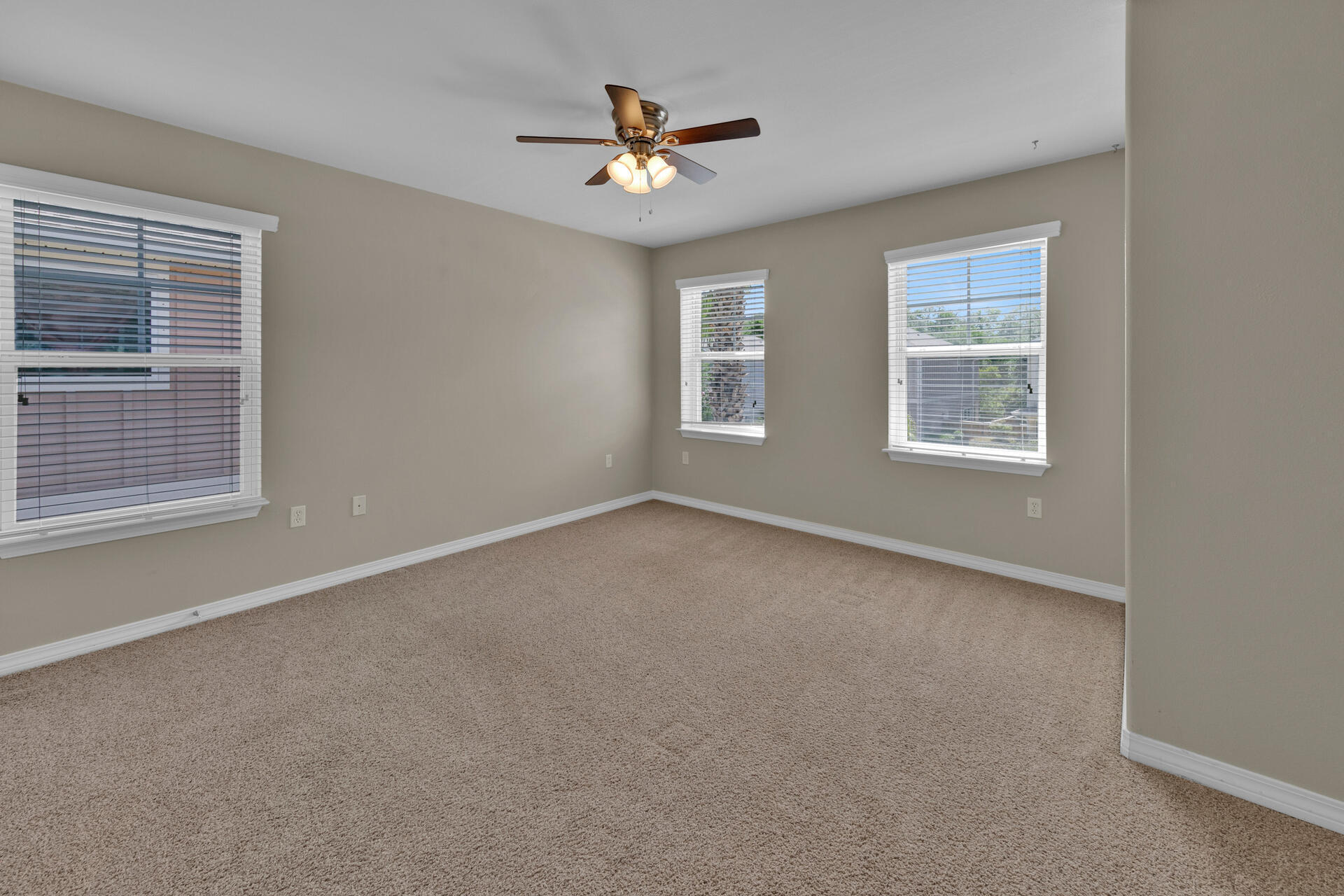 PLANTATION AT SANTA ROSA - Residential