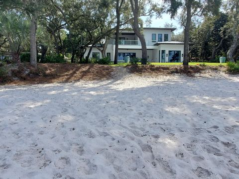 A home in Destin