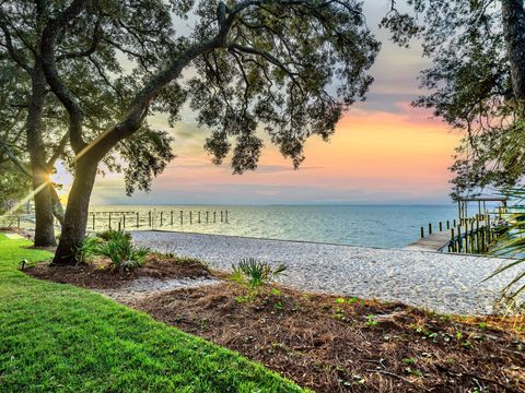 A home in Destin