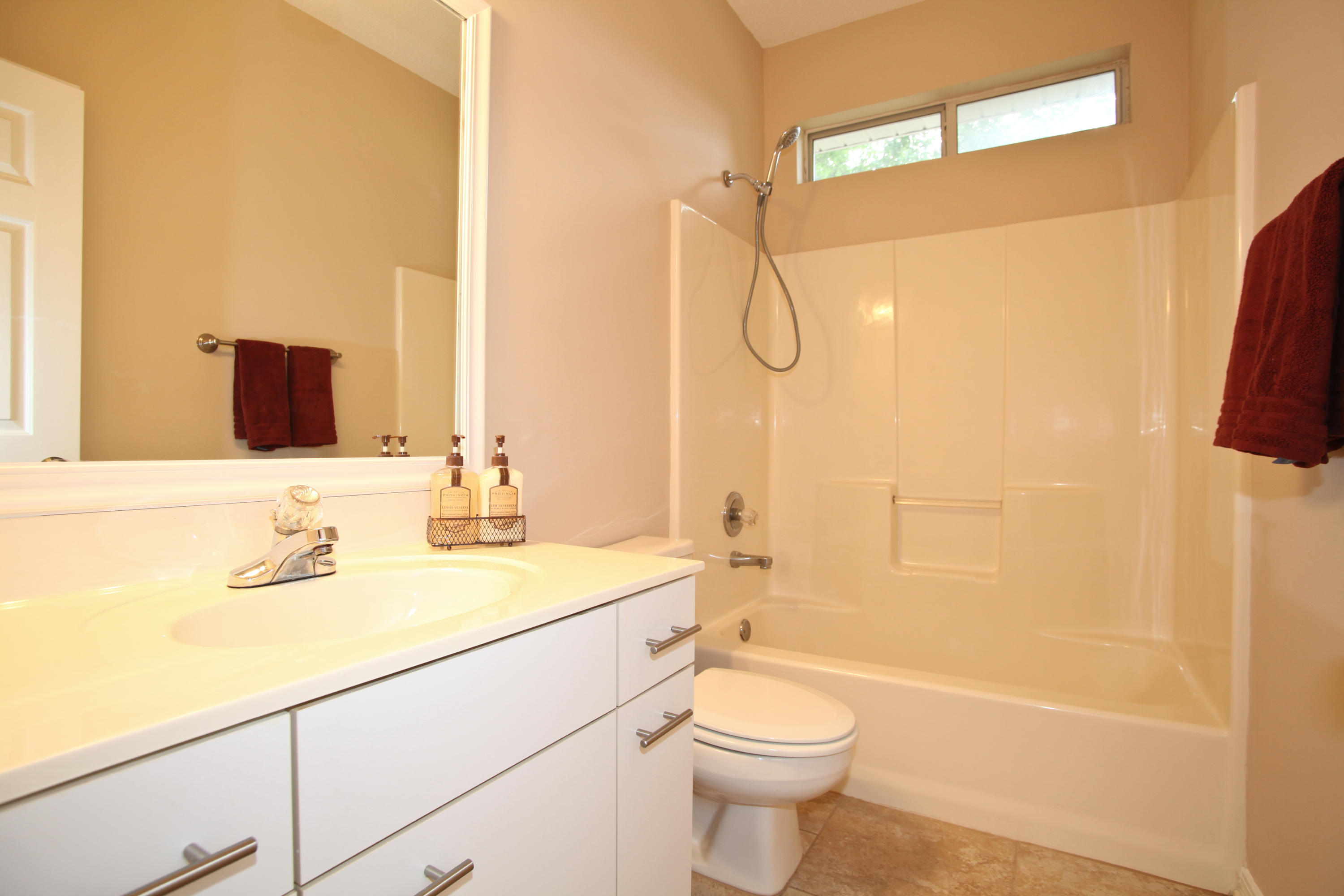 PARADISE BAY - Residential