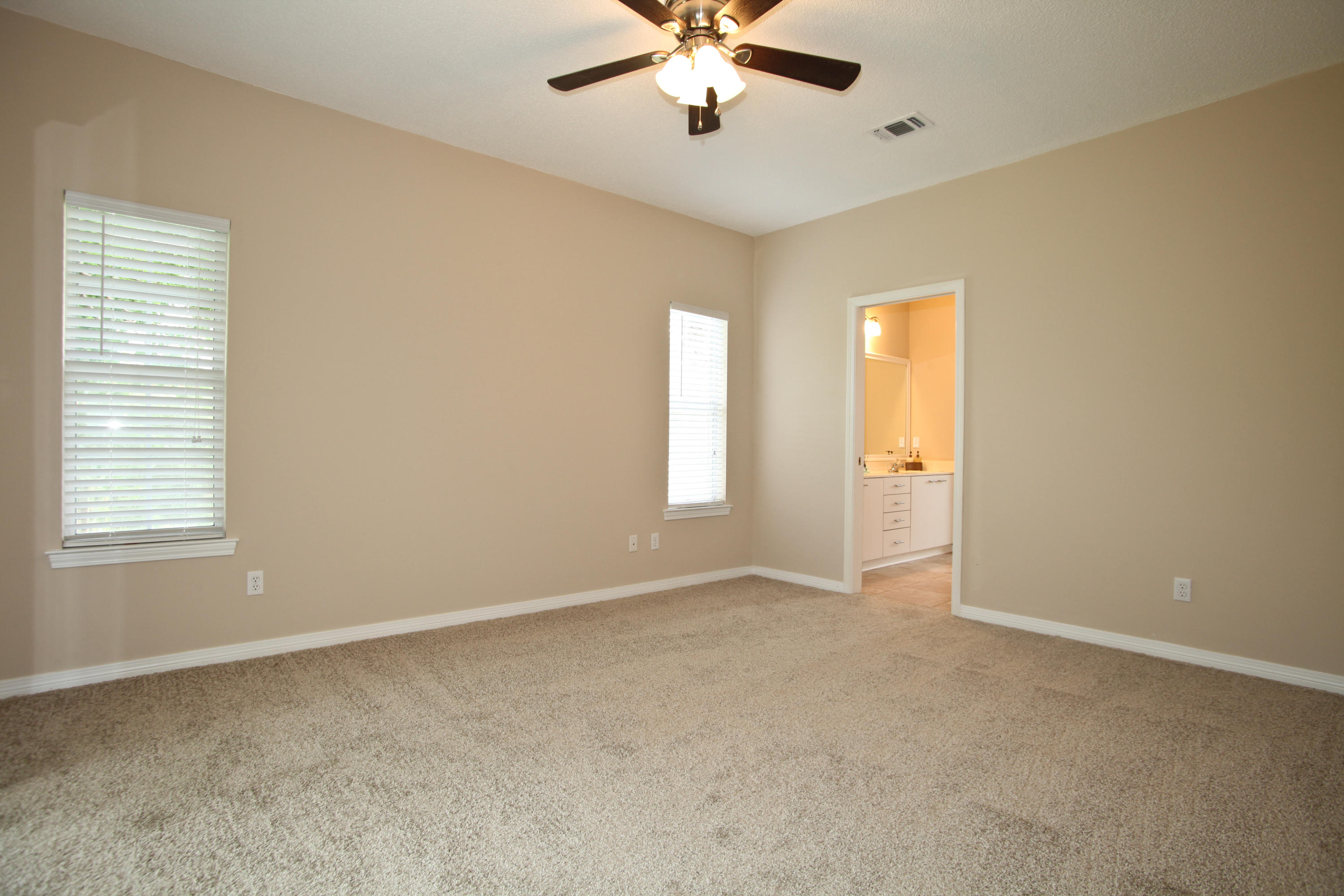 PARADISE BAY - Residential