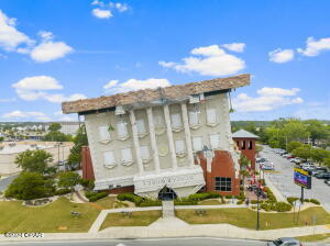 Moonraker - Residential