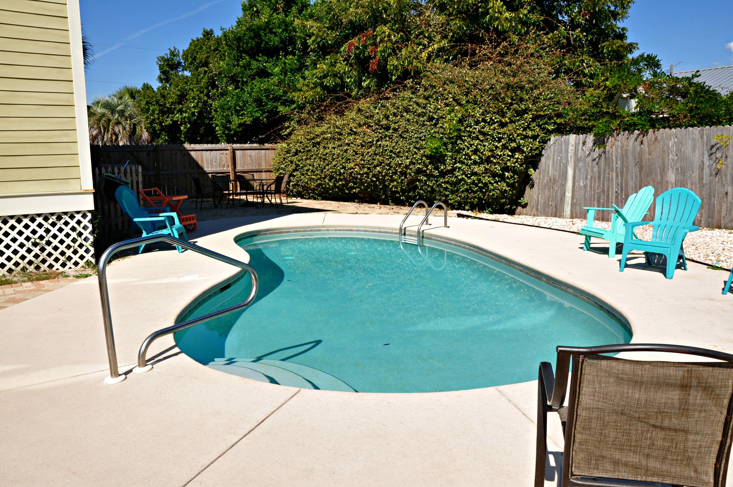 CRYSTAL BEACH - Residential