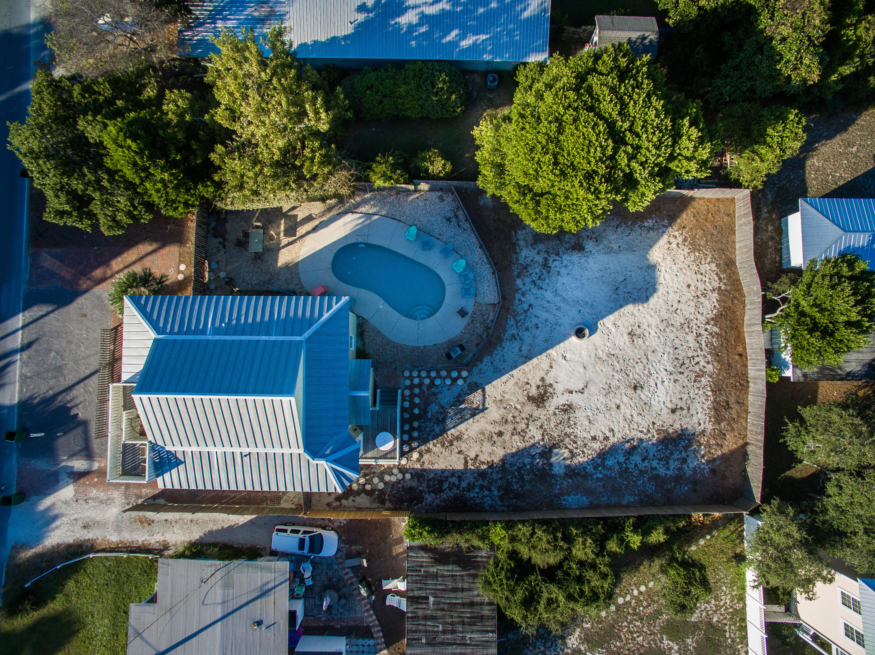 CRYSTAL BEACH - Residential