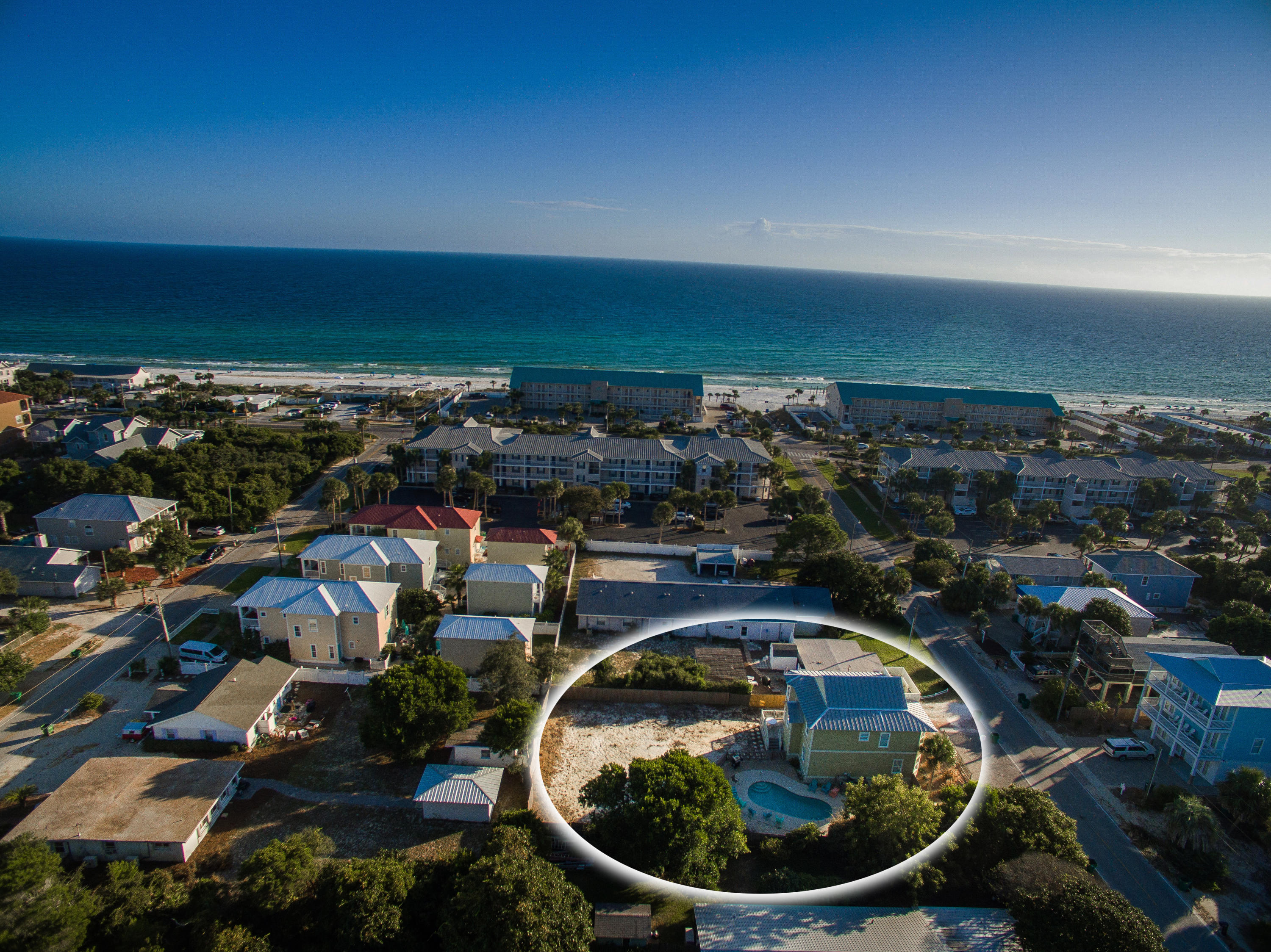 CRYSTAL BEACH - Residential