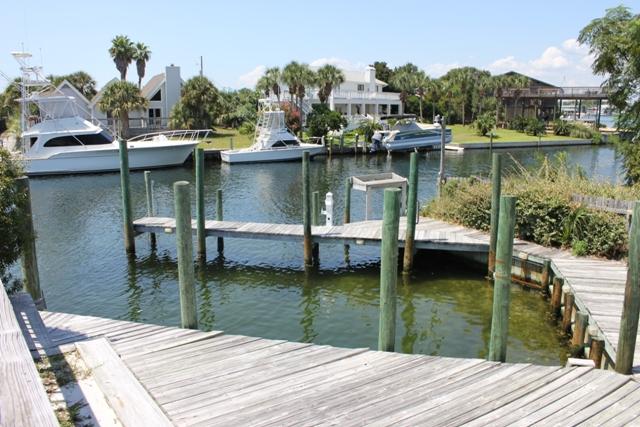 HOLIDAY ISLE - Residential