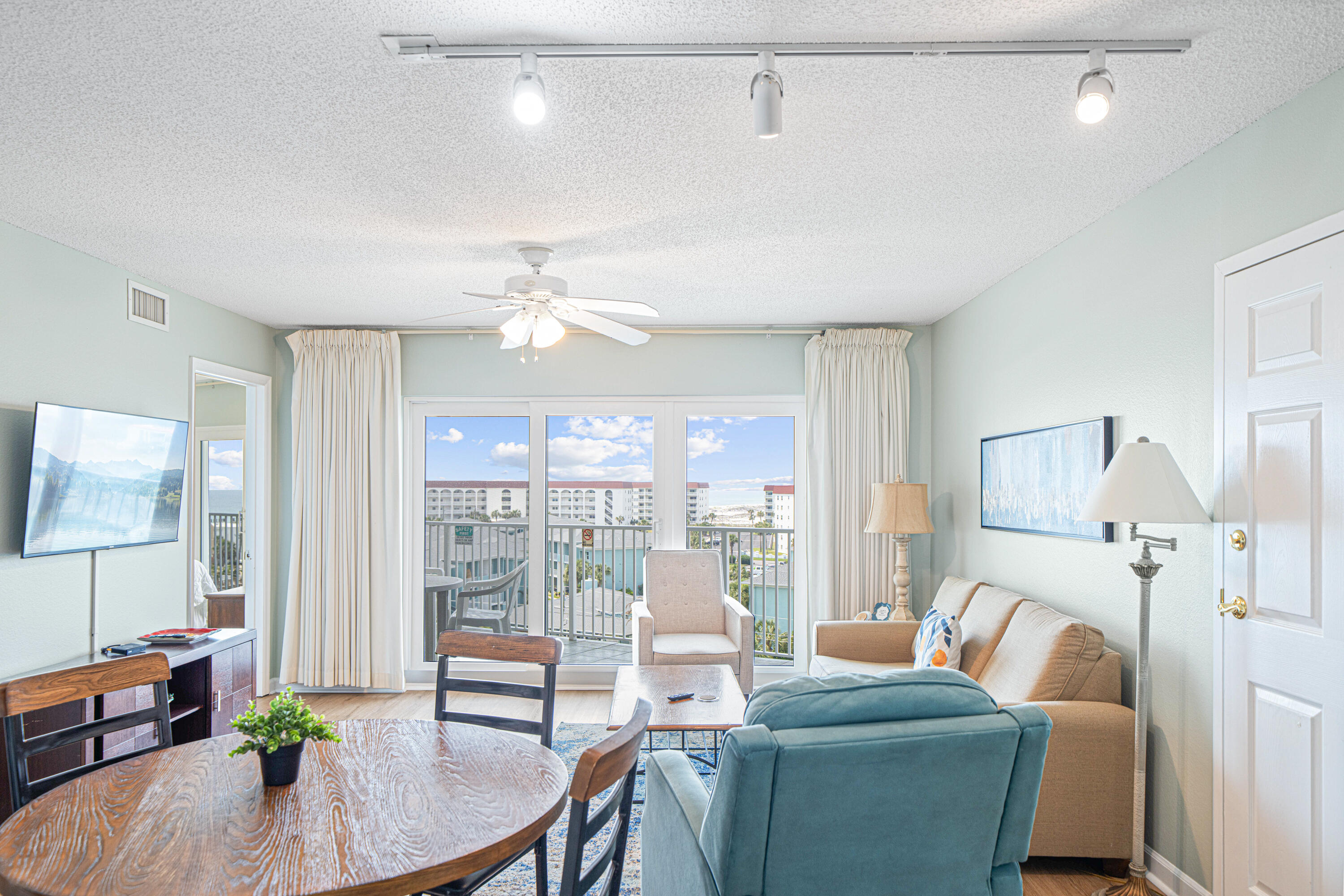 SEACREST CONDOMINIUMS - Residential