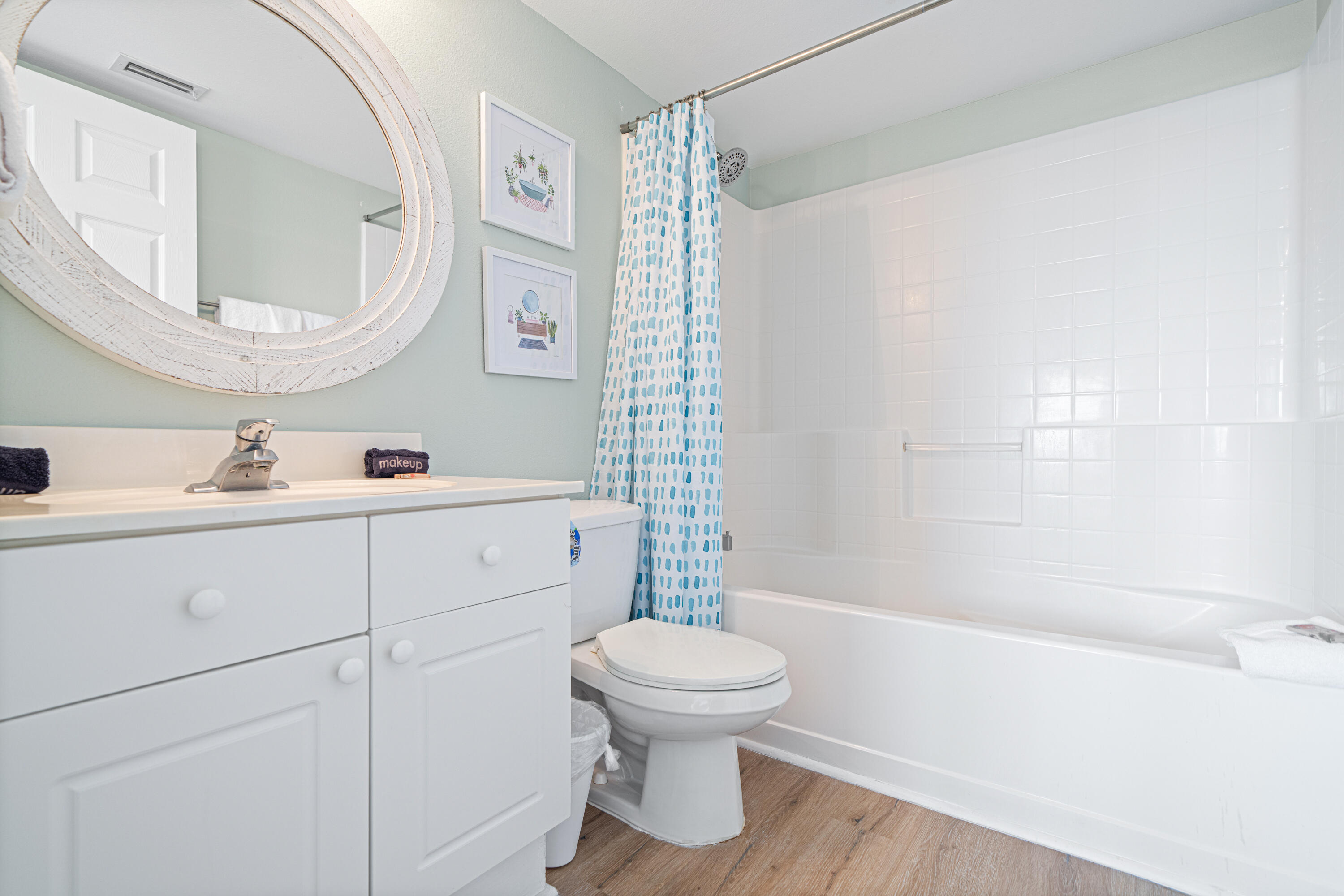 SEACREST CONDOMINIUMS - Residential
