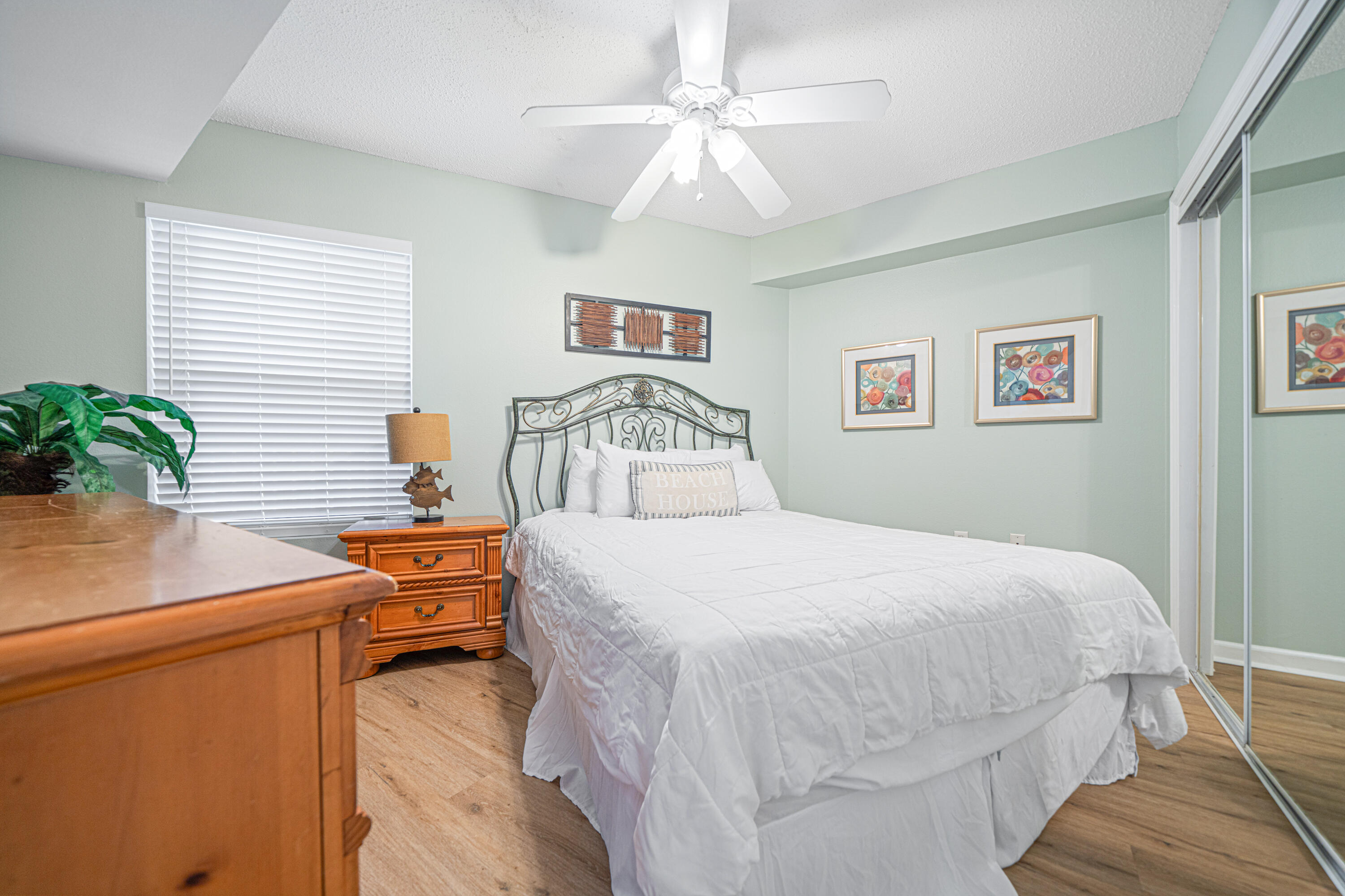 SEACREST CONDOMINIUMS - Residential