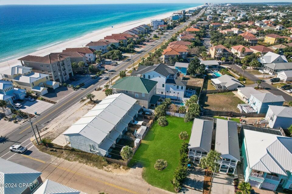 RIVIERA BEACH - Land