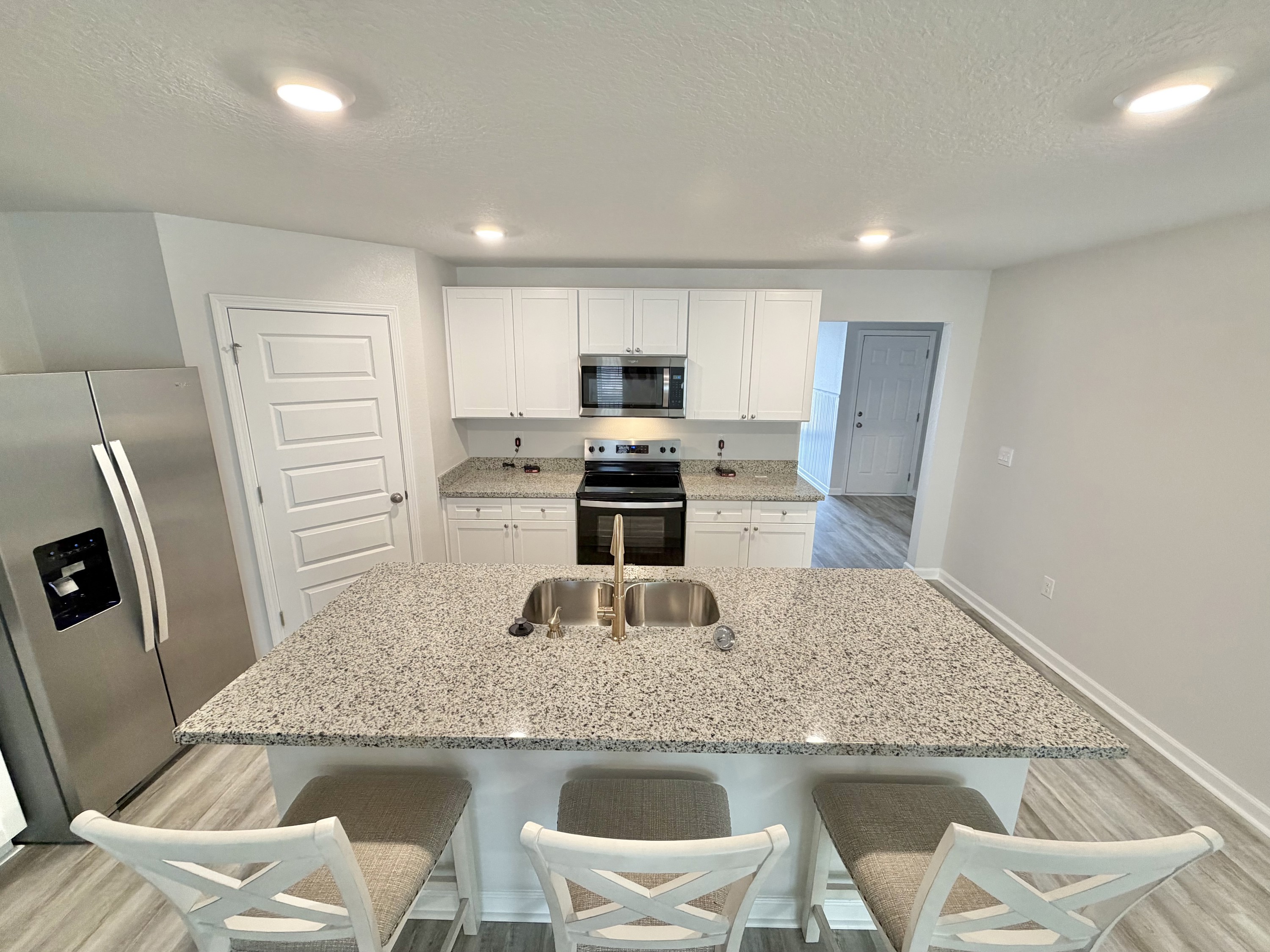 Royal Estates - Residential