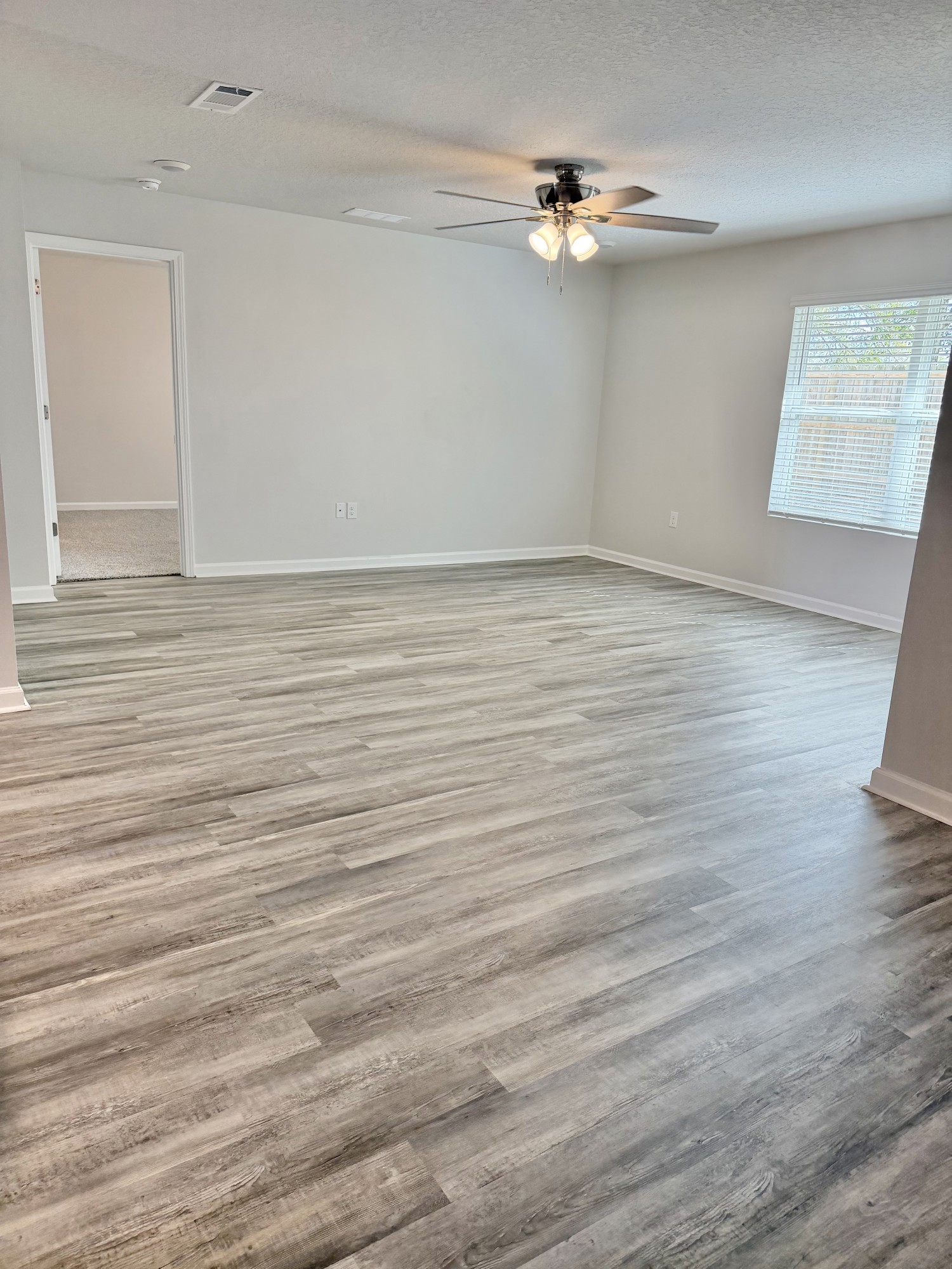 Royal Estates - Residential