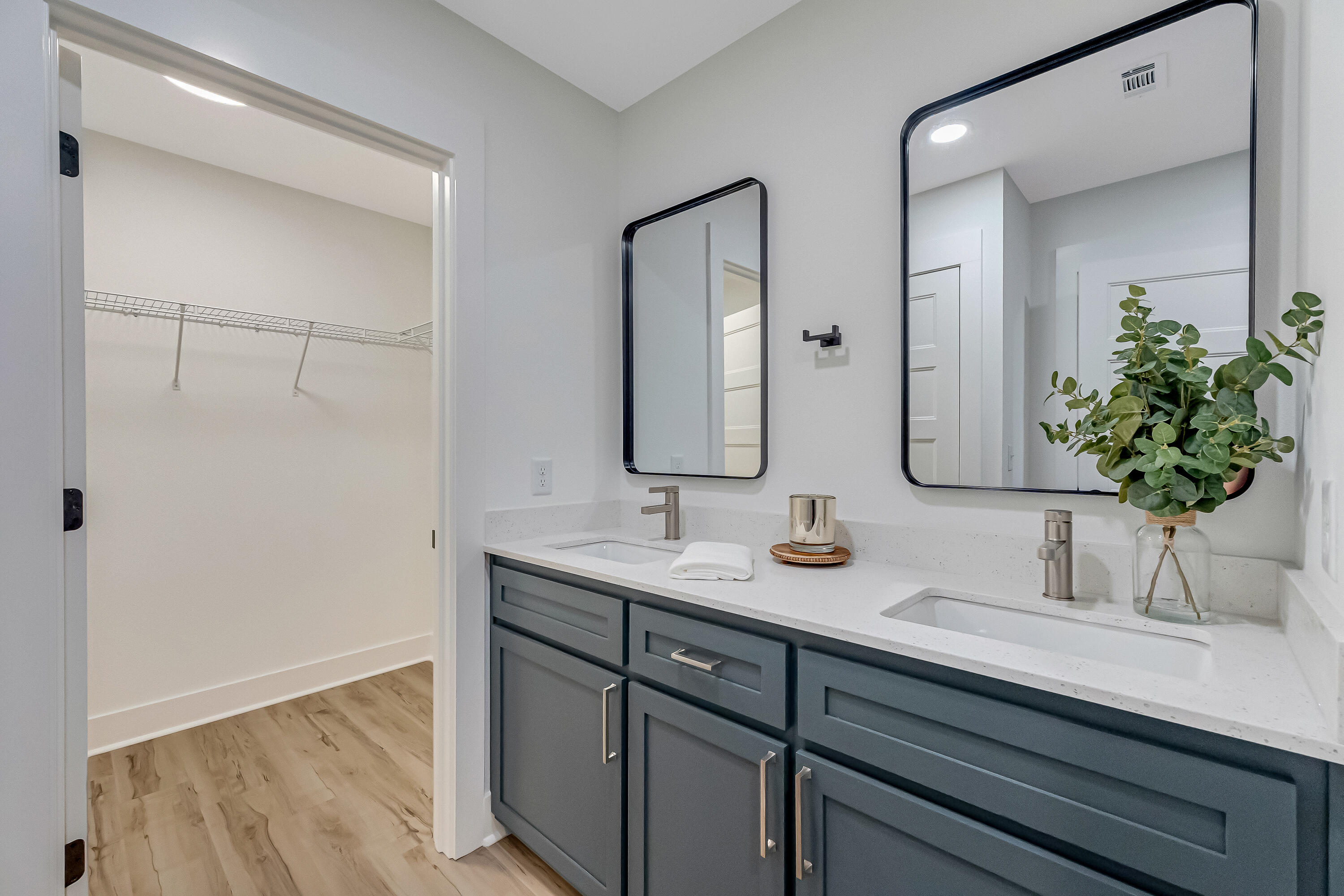 HOLLAND ADDN - Residential