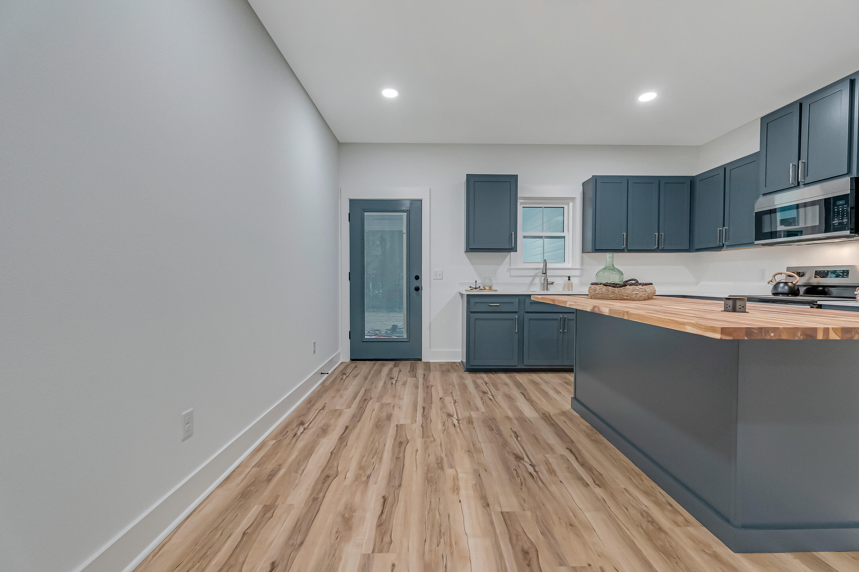 HOLLAND ADDN - Residential