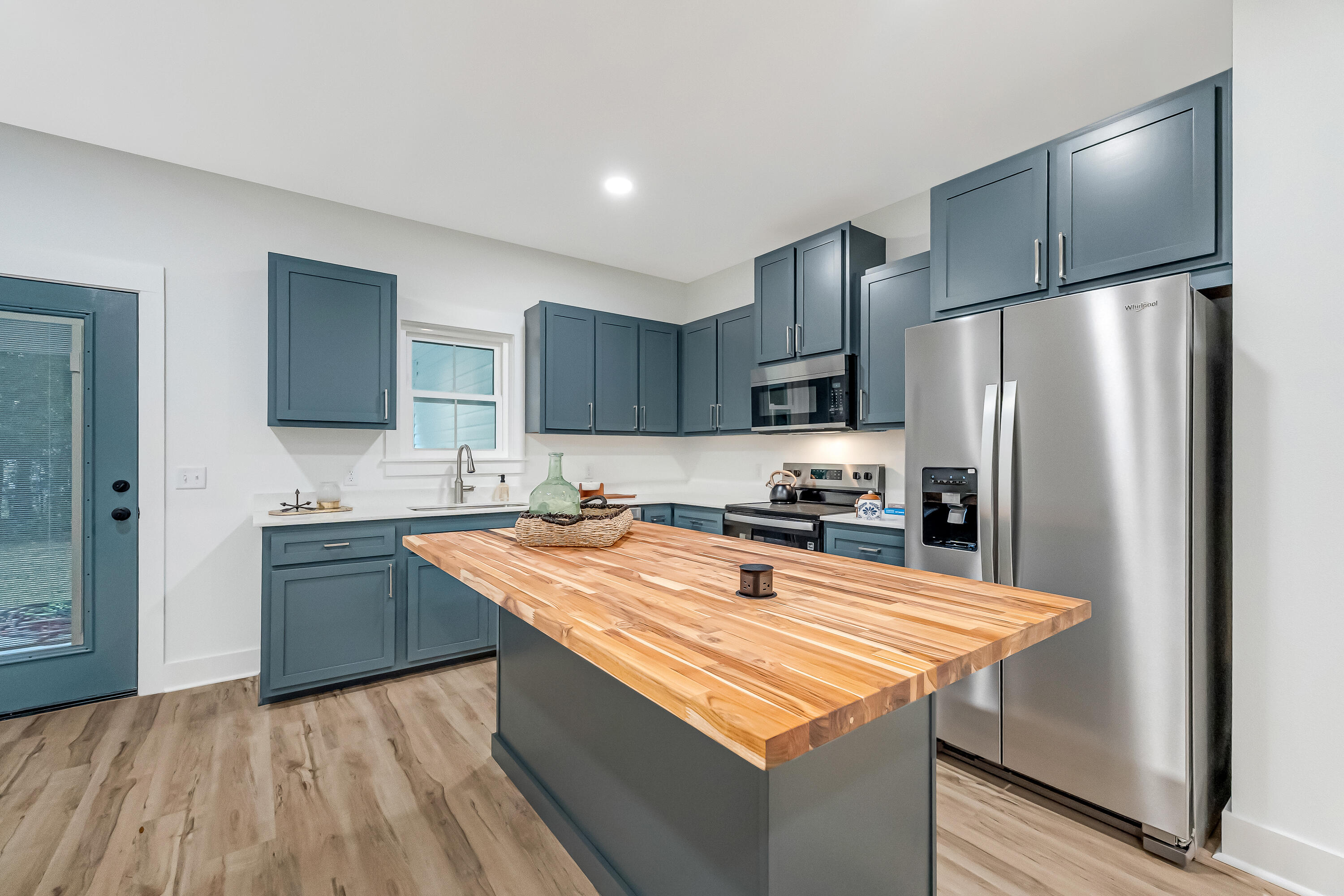 HOLLAND ADDN - Residential