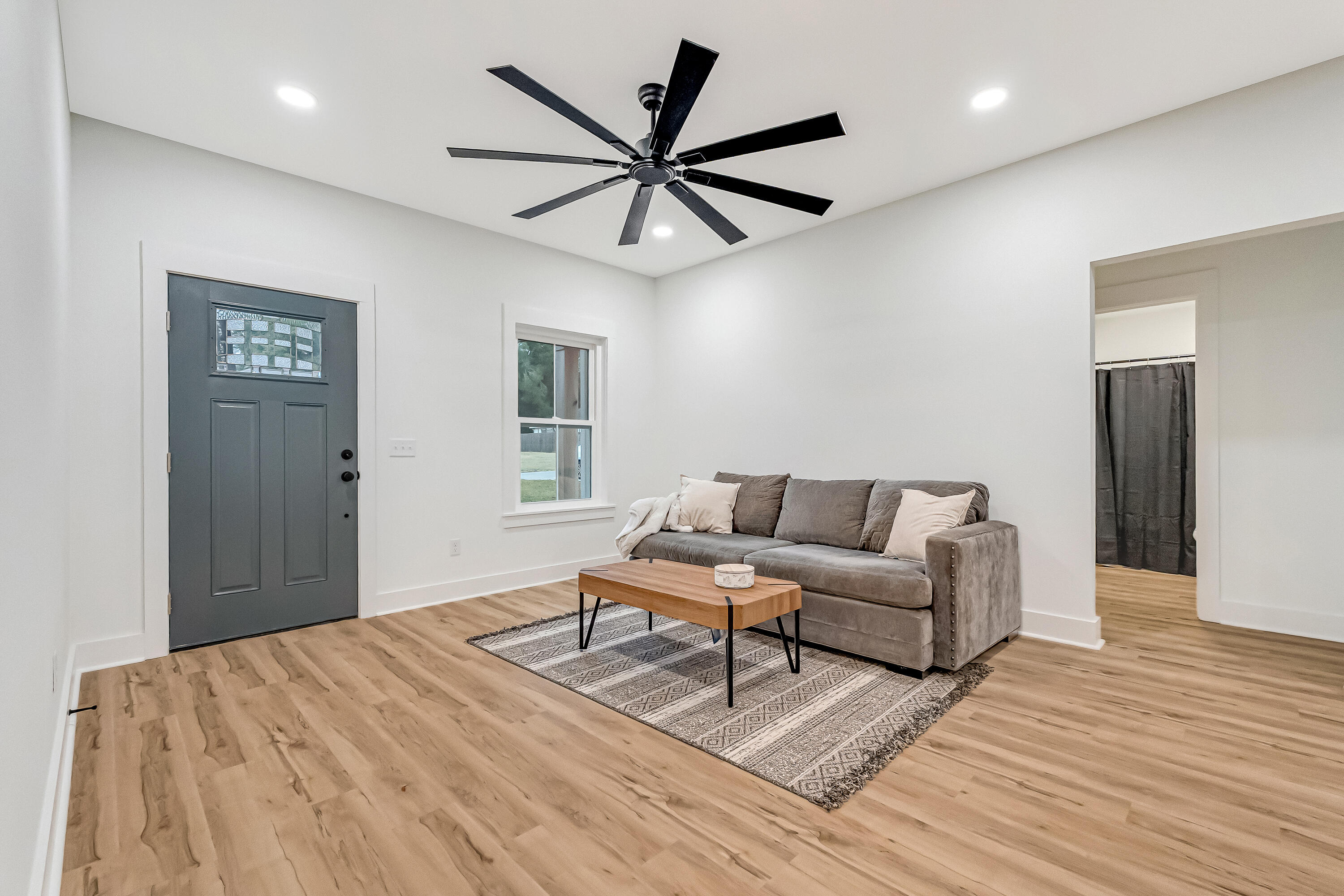 HOLLAND ADDN - Residential