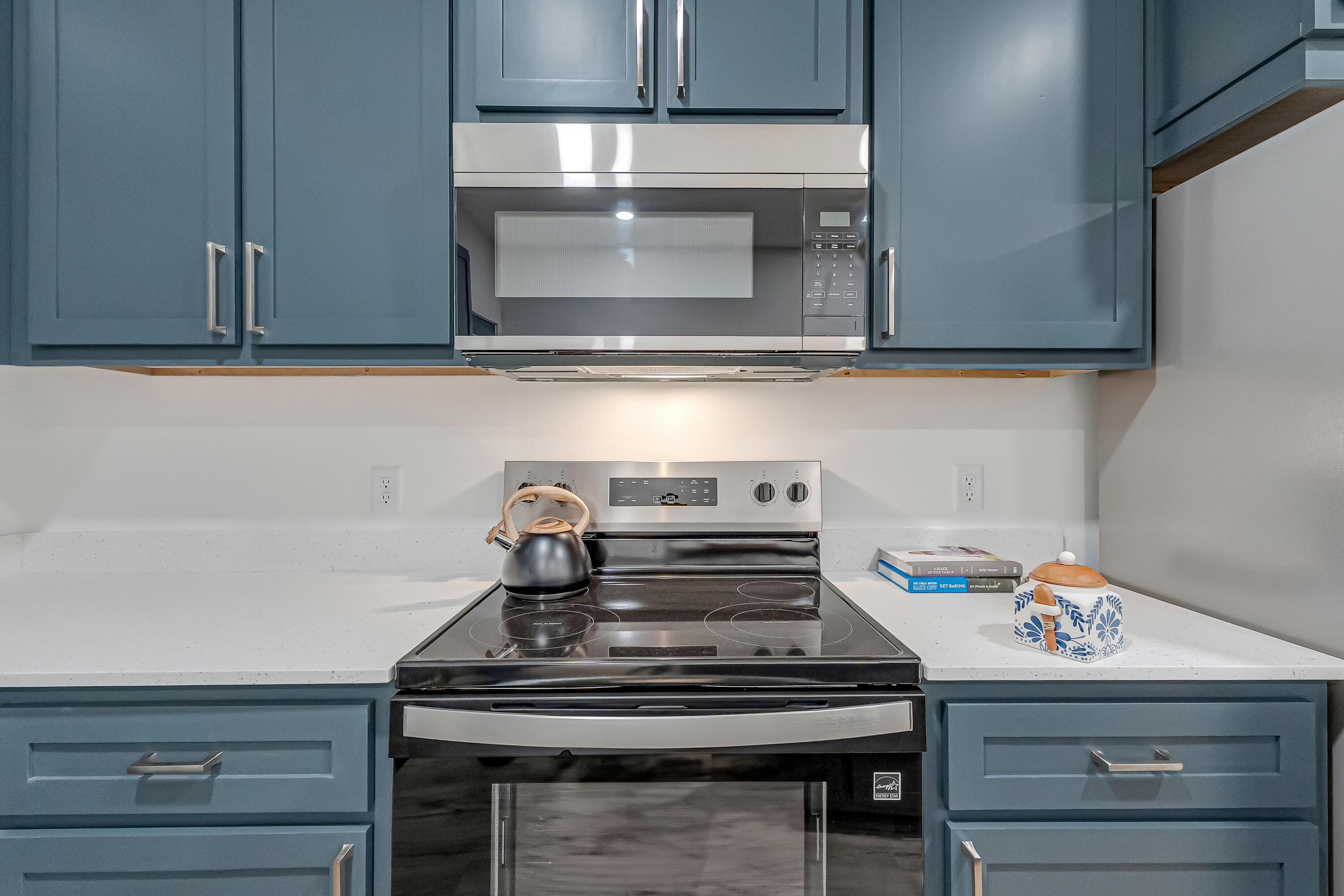 HOLLAND ADDN - Residential