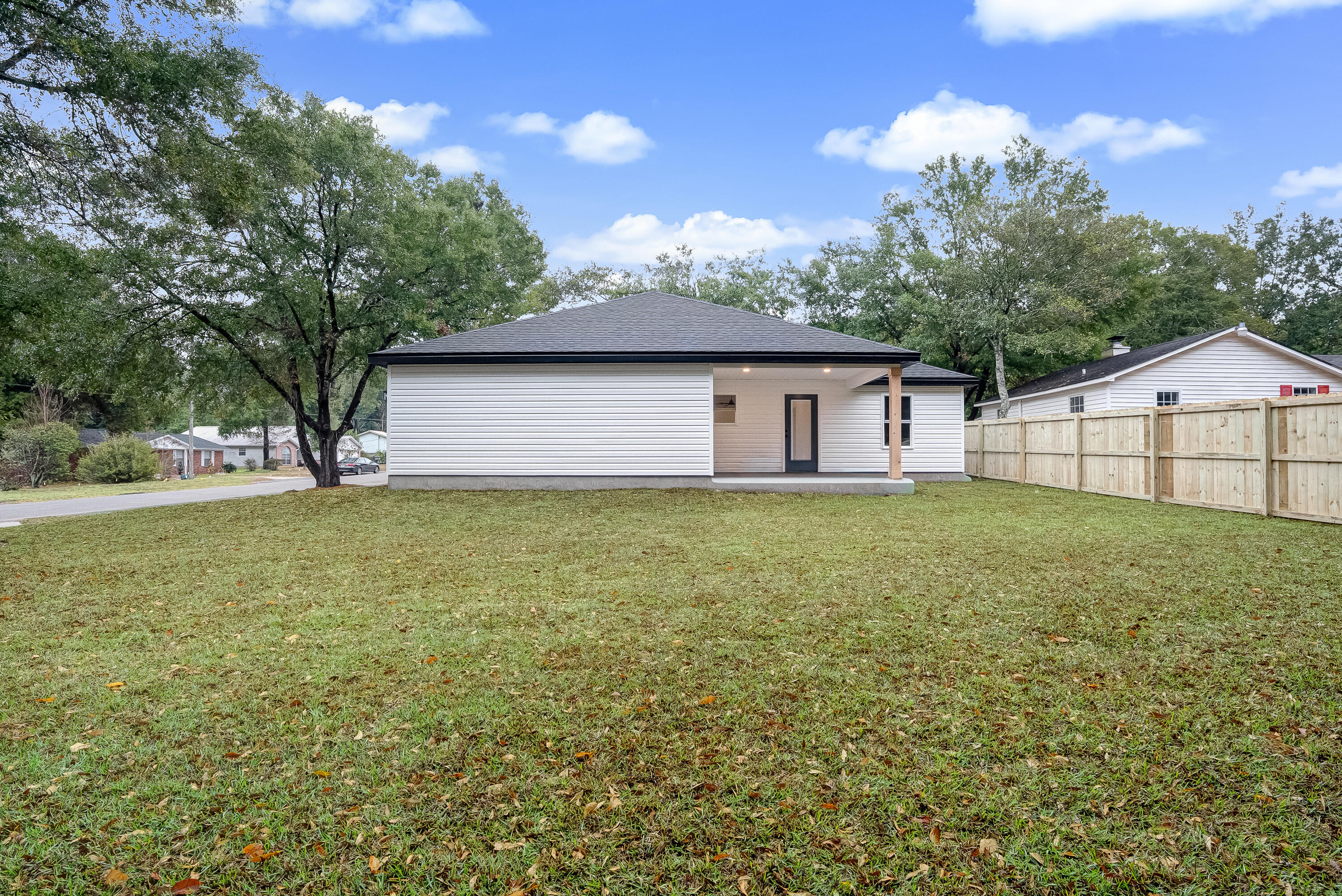 HOLLAND ADDN - Residential