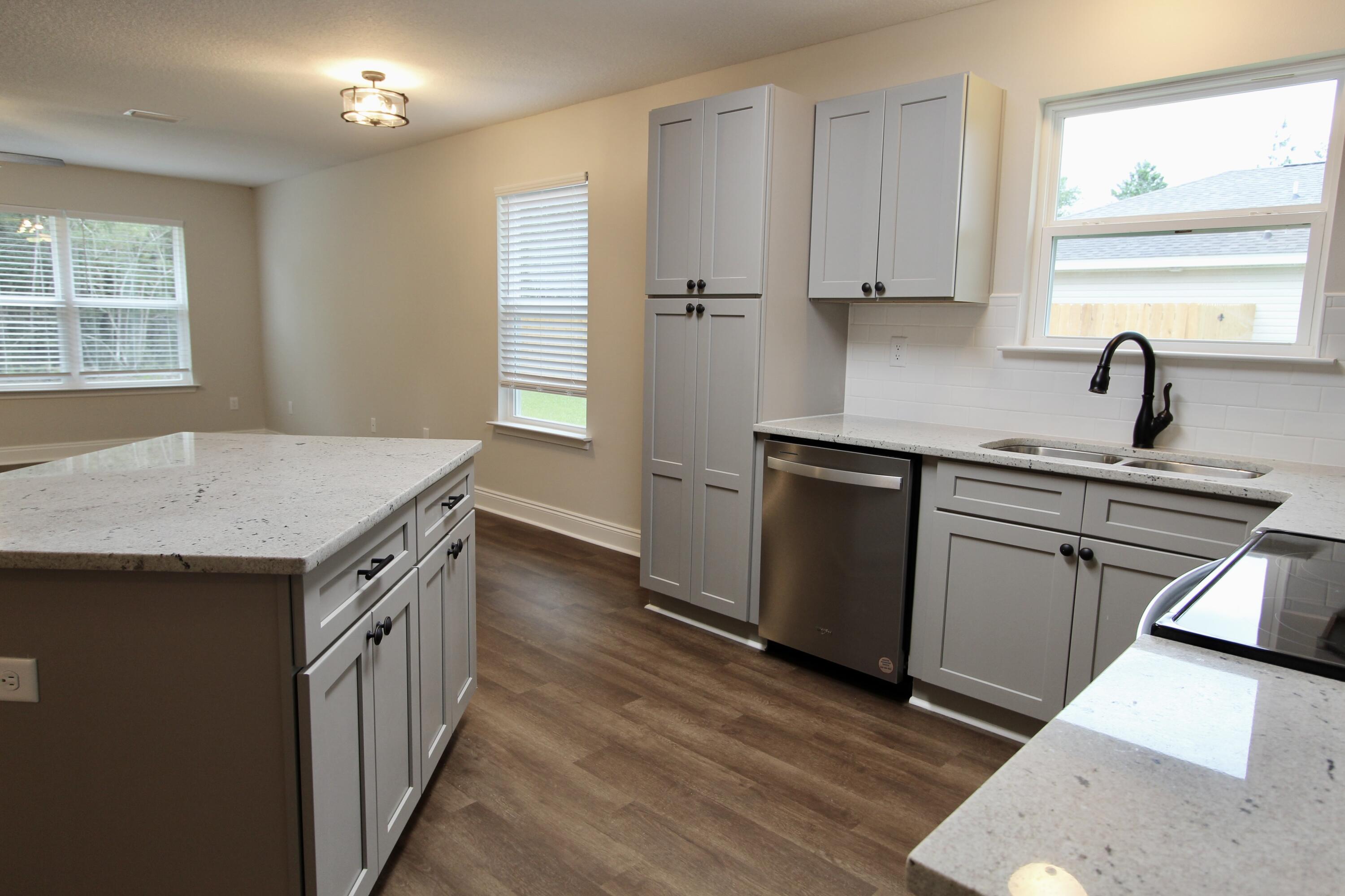 Holley Grove - Residential