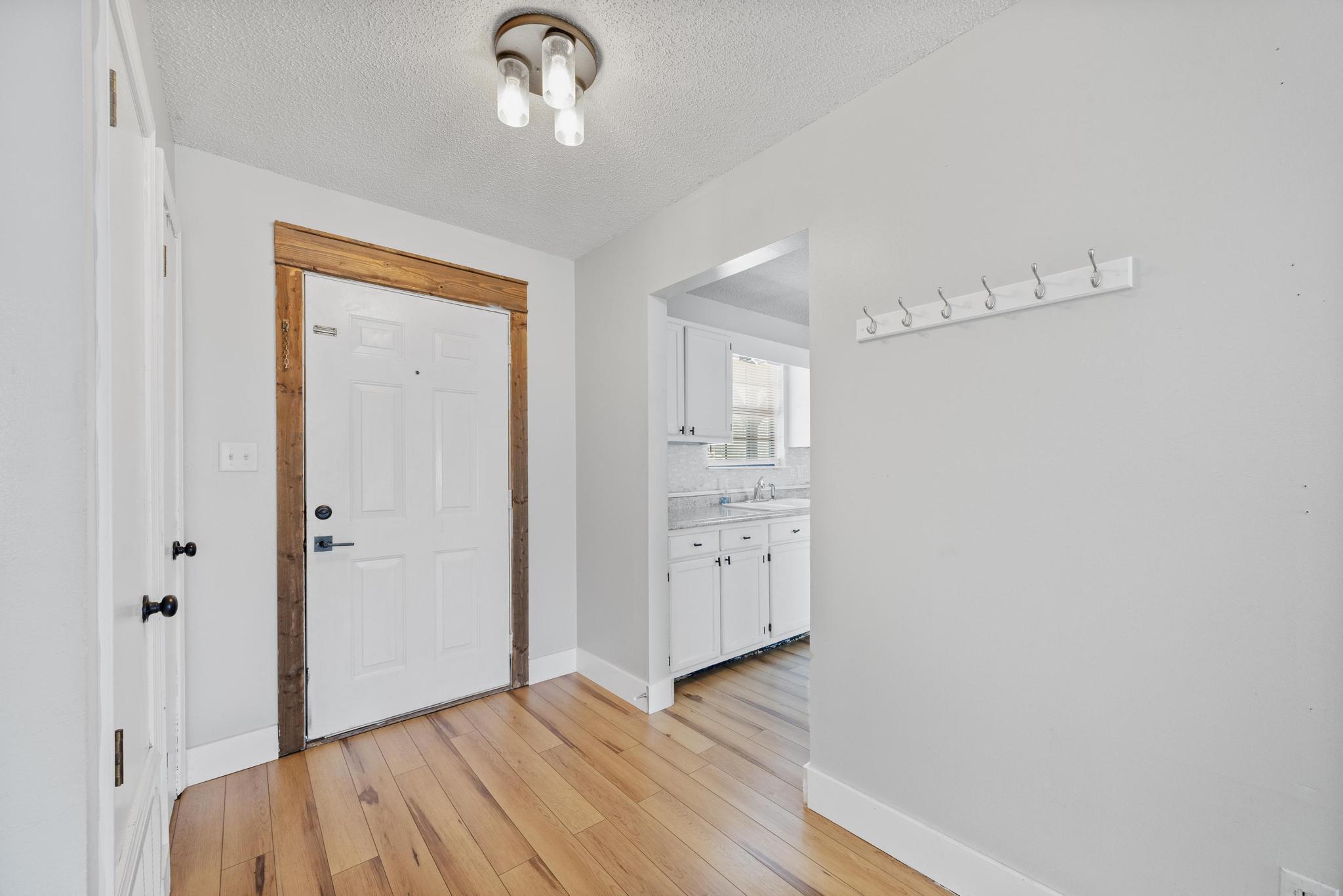 COUNTRYVIEW ESTATES 1ST ADDN - Residential