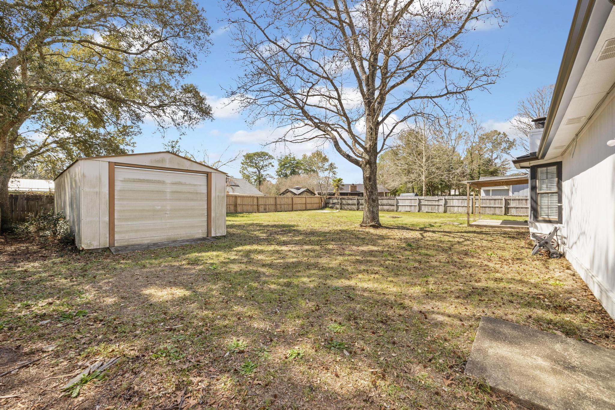 COUNTRYVIEW ESTATES 1ST ADDN - Residential