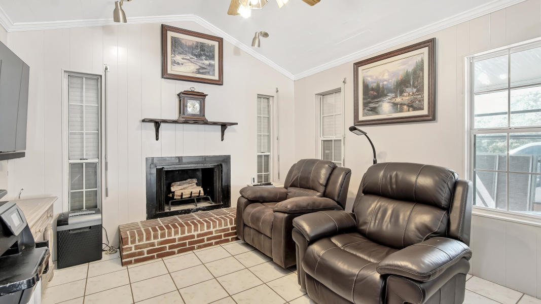 LAGUNA BEACH - Residential