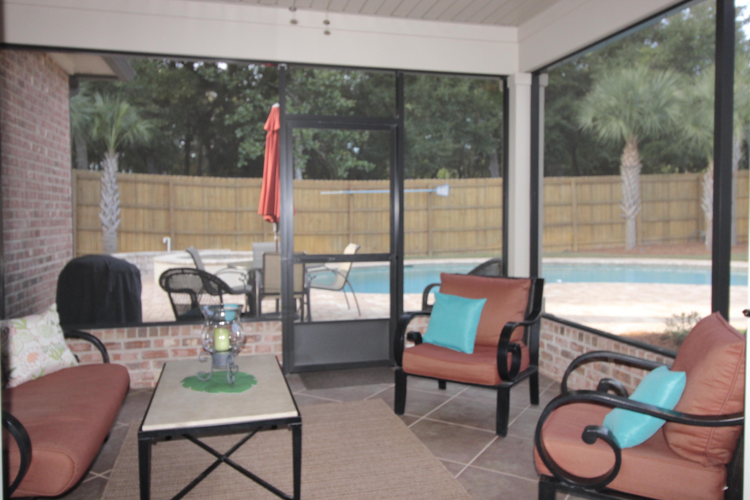 HAWK'S LANDING - Residential